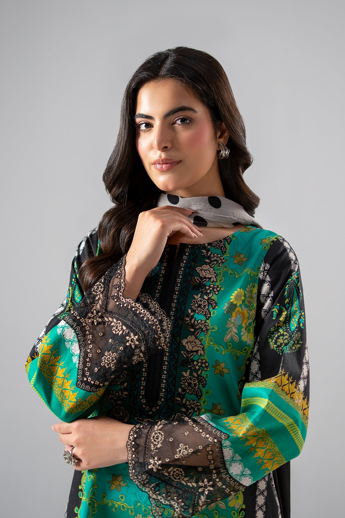 3-PC Embroidered  CNP-6-253