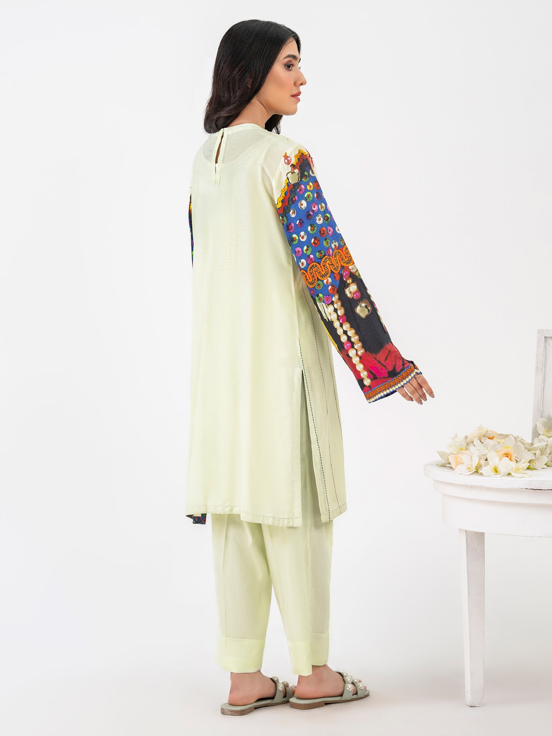 Linen Suit-Embroidered(Pret)
