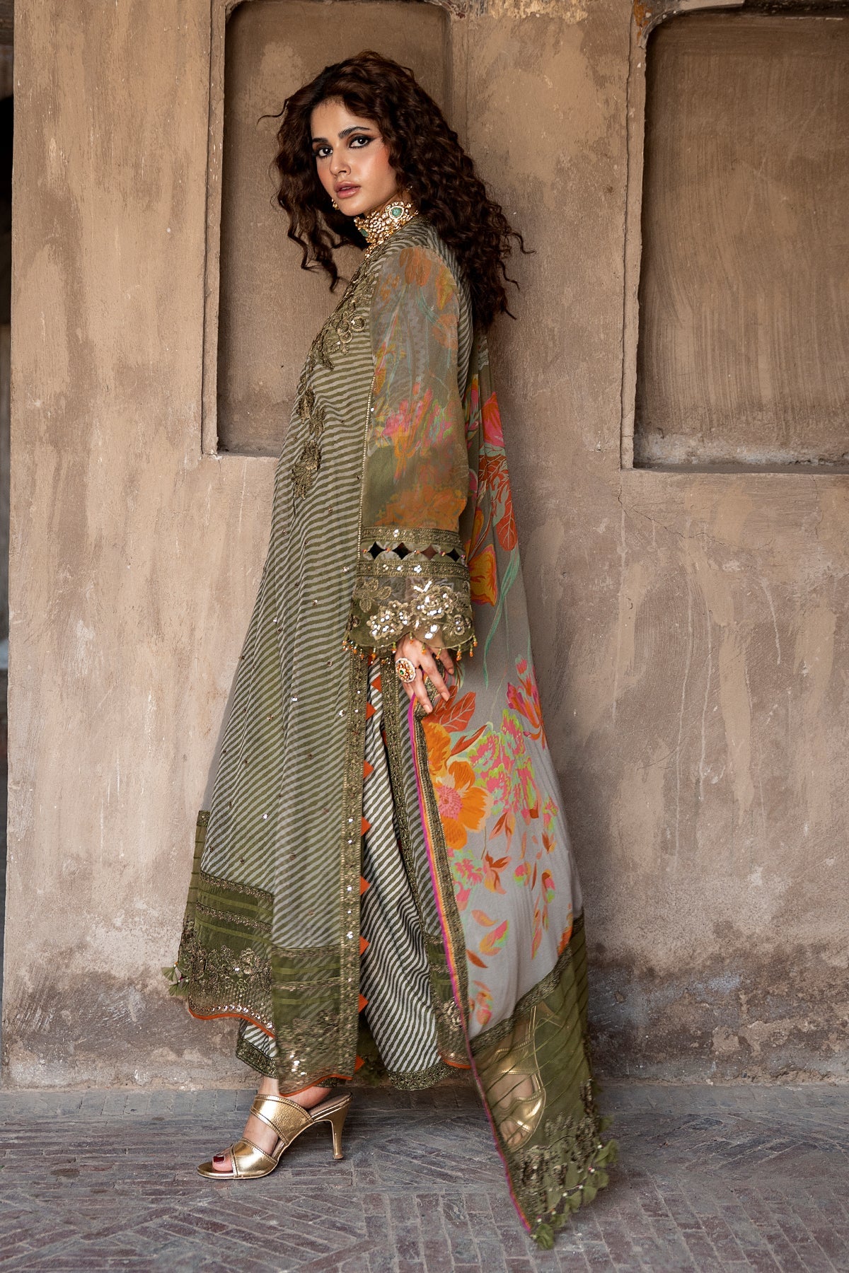 3-PC Stitched Embroidered Chiffon Collection VSLW6-05P