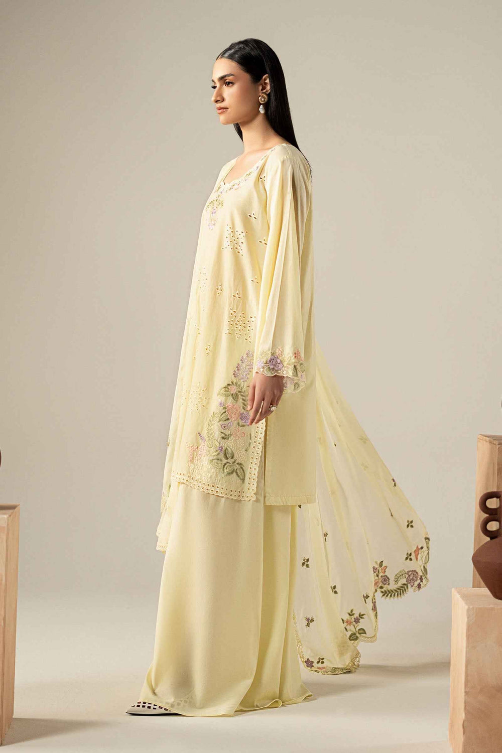 3 Piece Embroidered Lawn Suit
