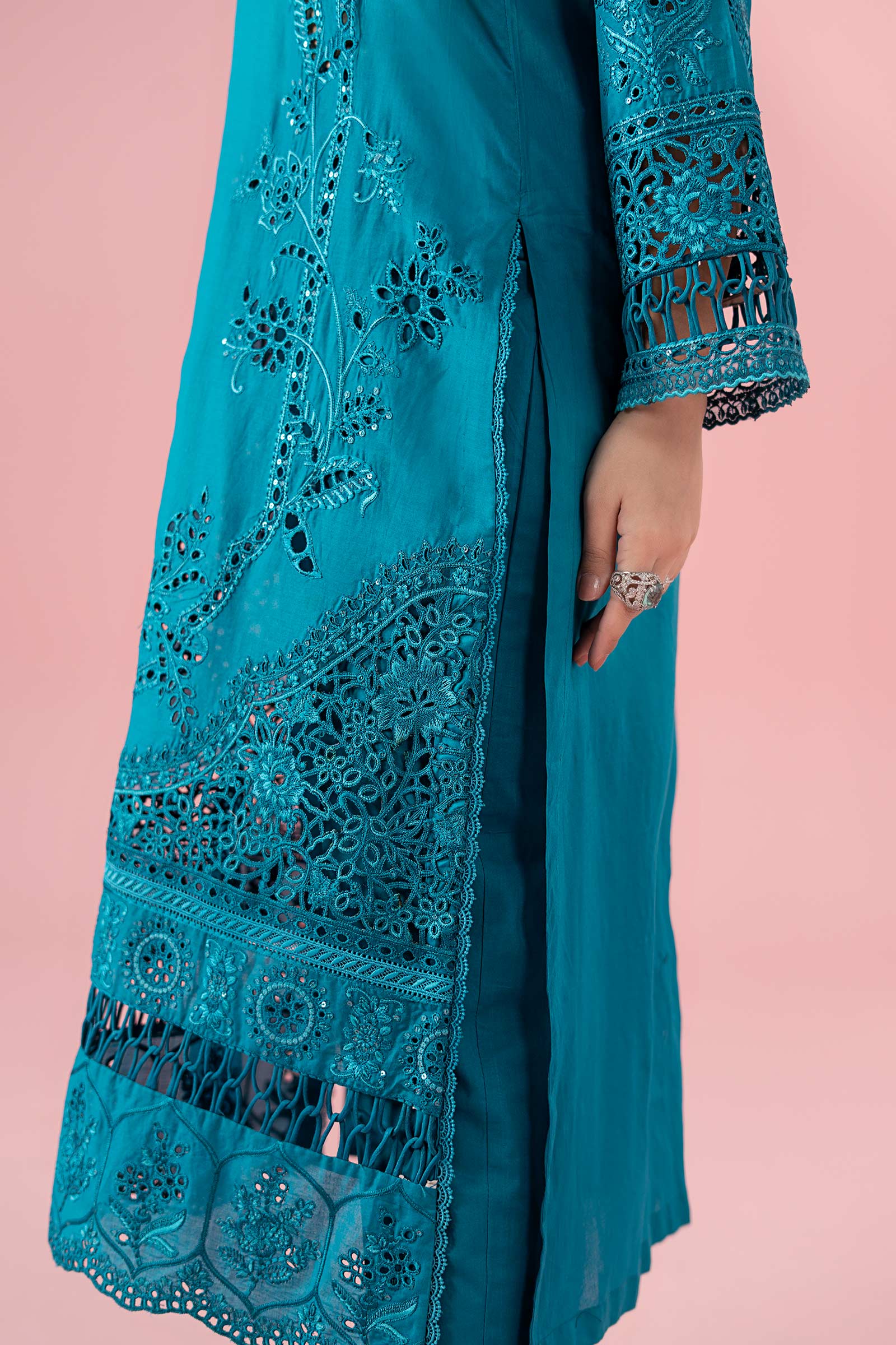 3 Piece Embroidered Lawn Suit