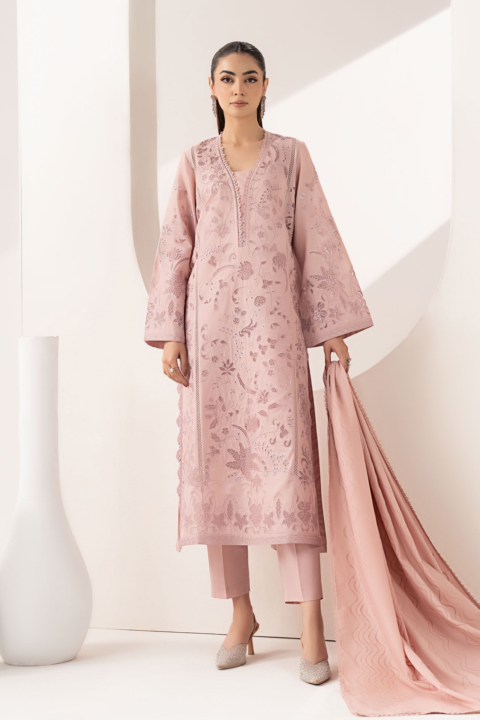 3 Piece Embroidered Lawn Suit