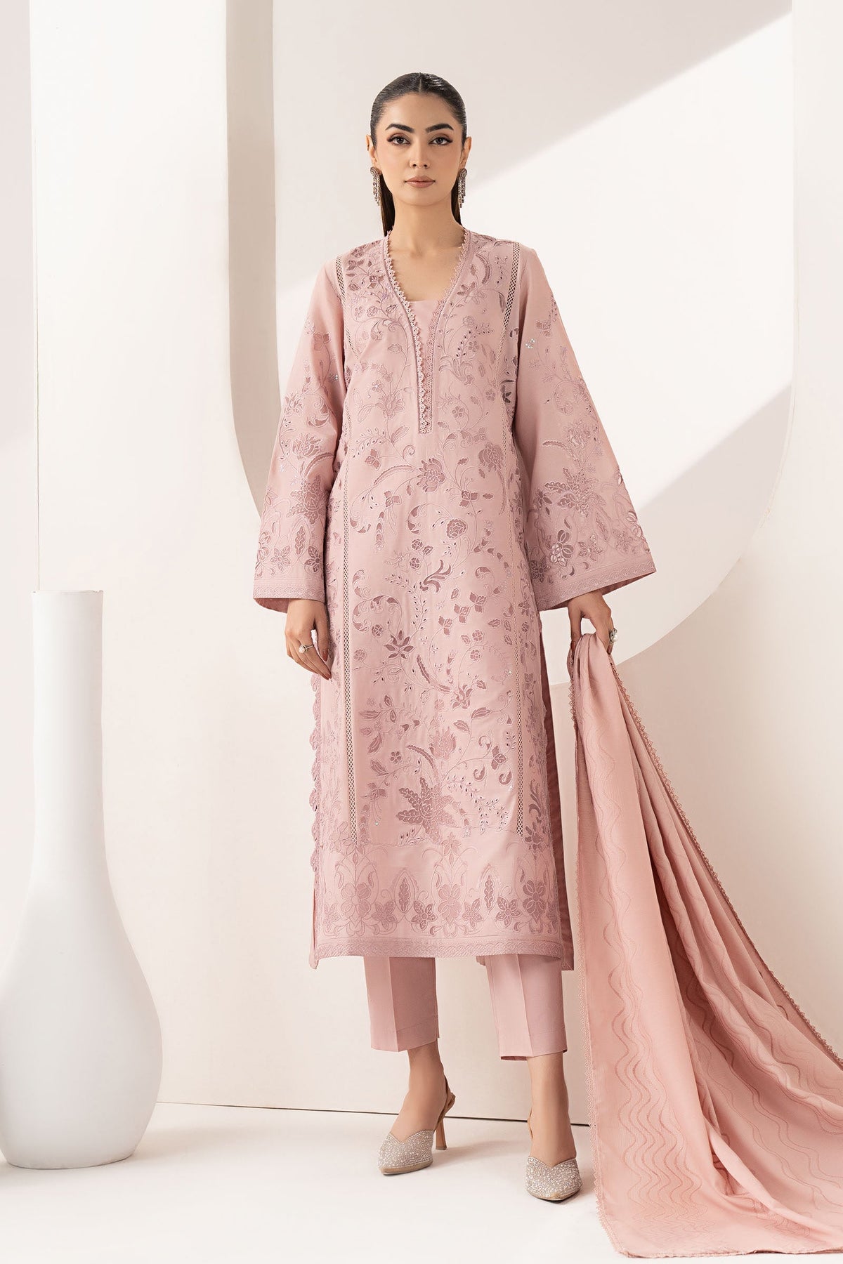 3 Piece Embroidered Lawn Suit