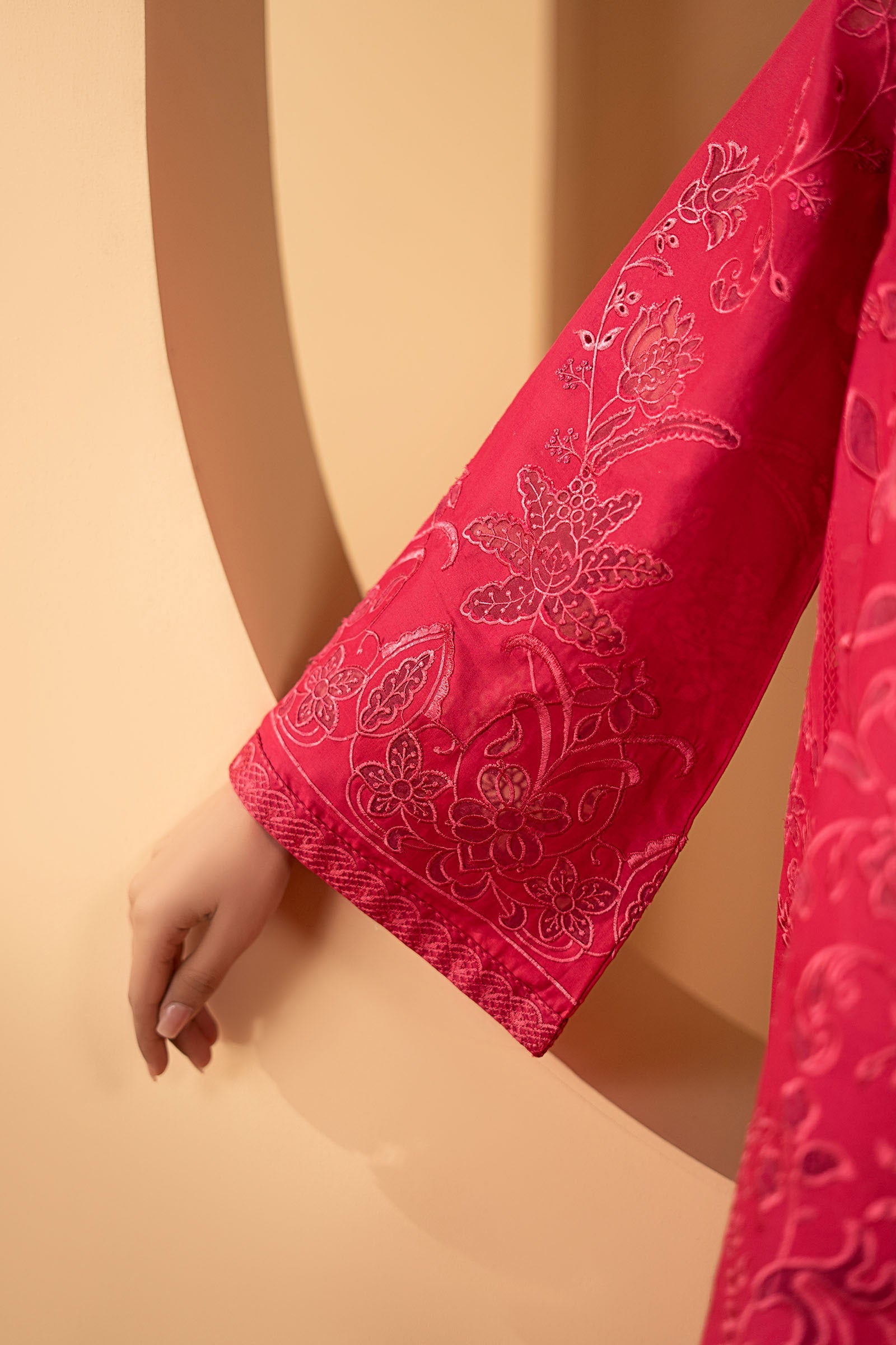 3 Piece Embroidered Lawn Suit