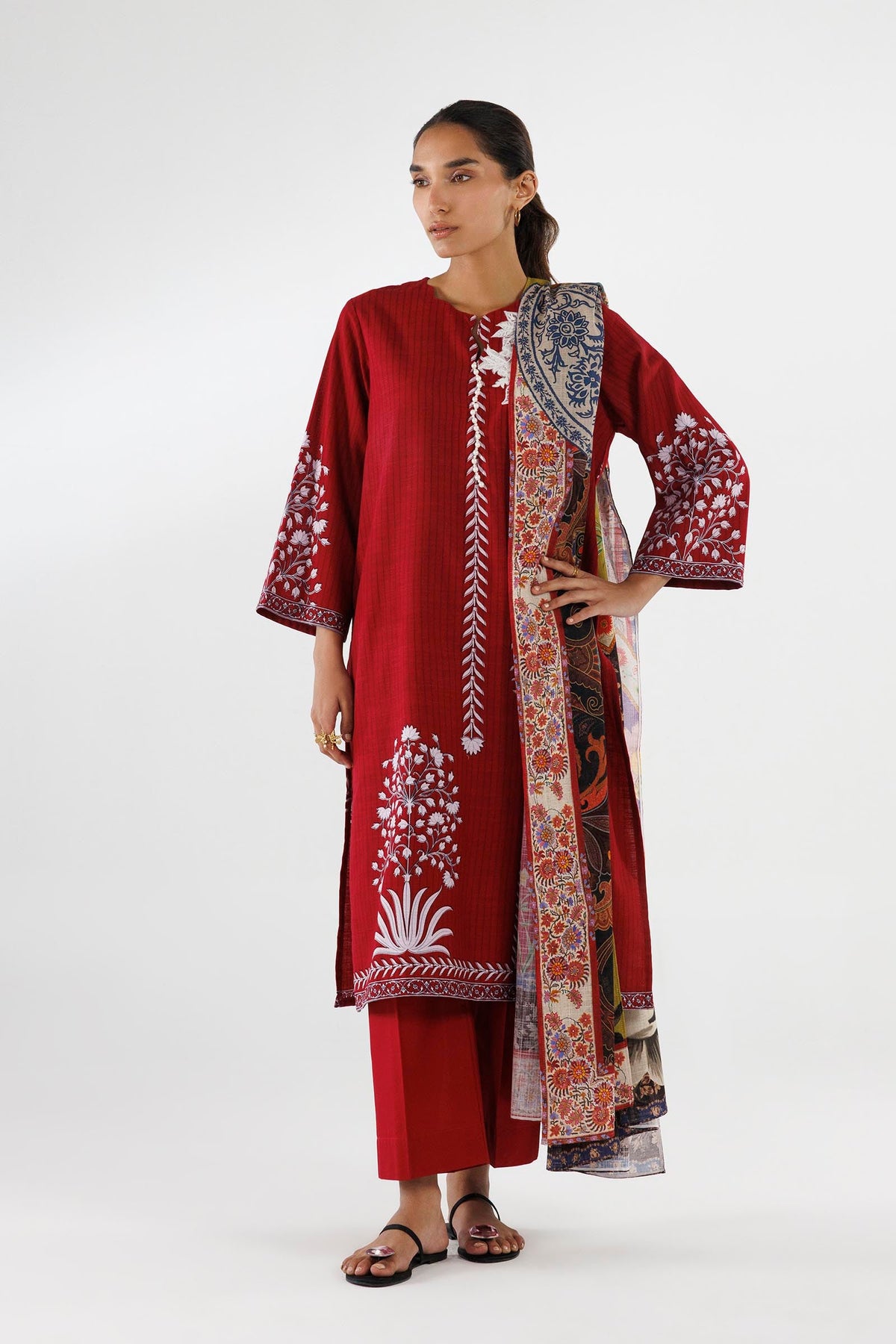 Stitched Printed Khaddar Suit