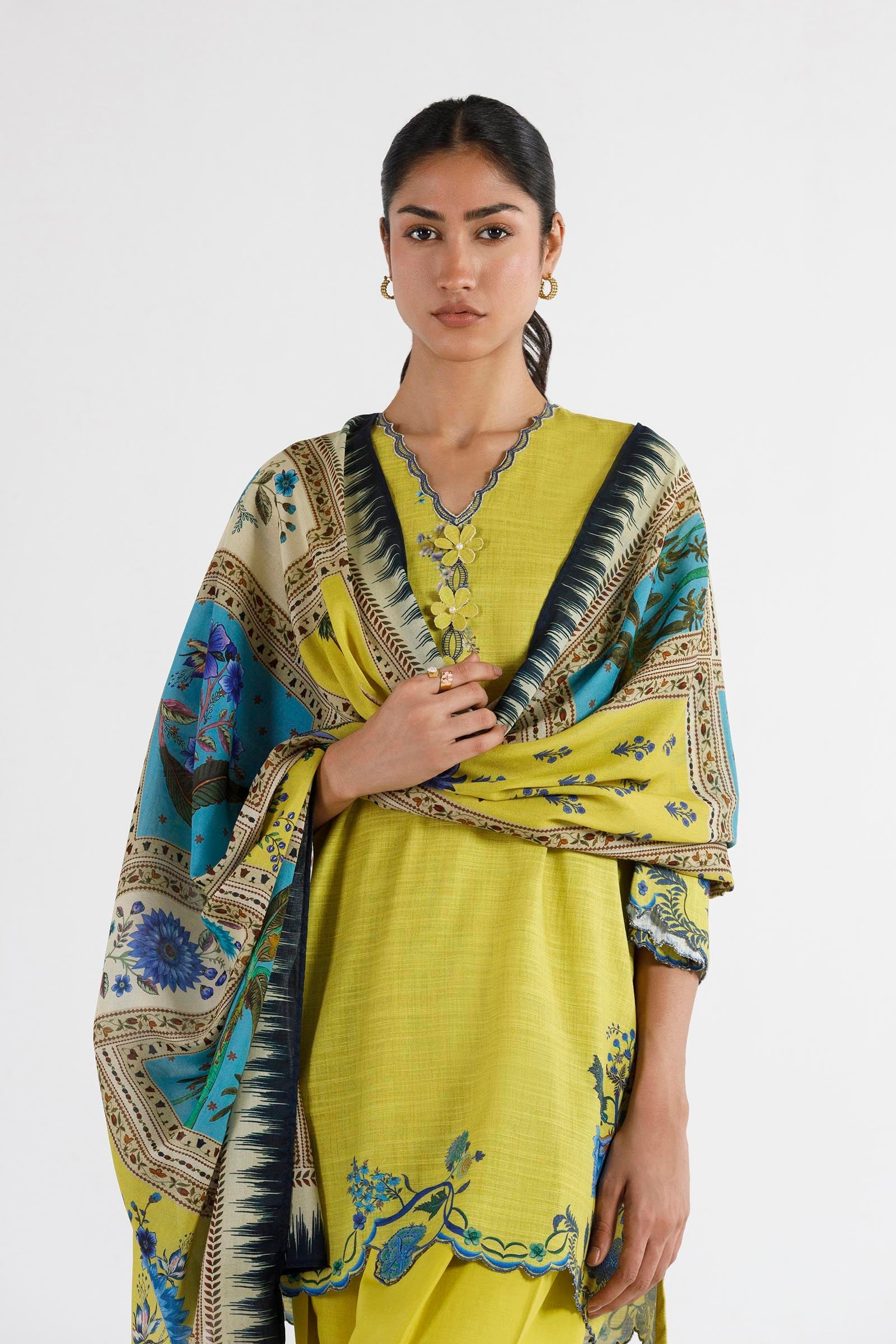Stitched Embroidered Muzlin Suit