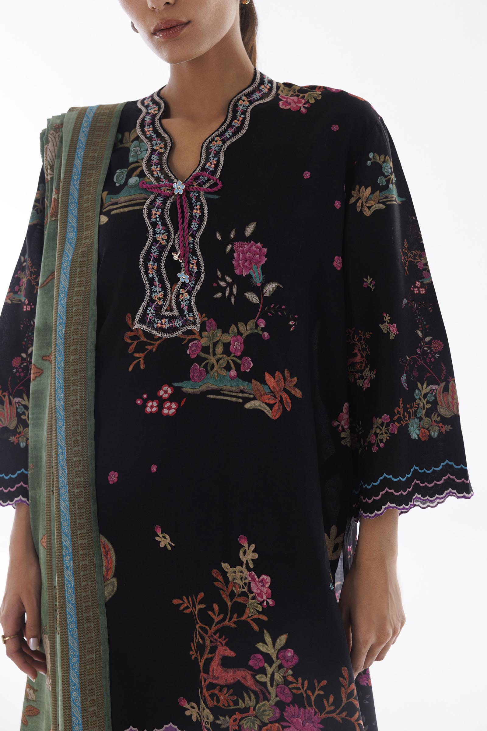 Stitched Linen Muzlin Suit