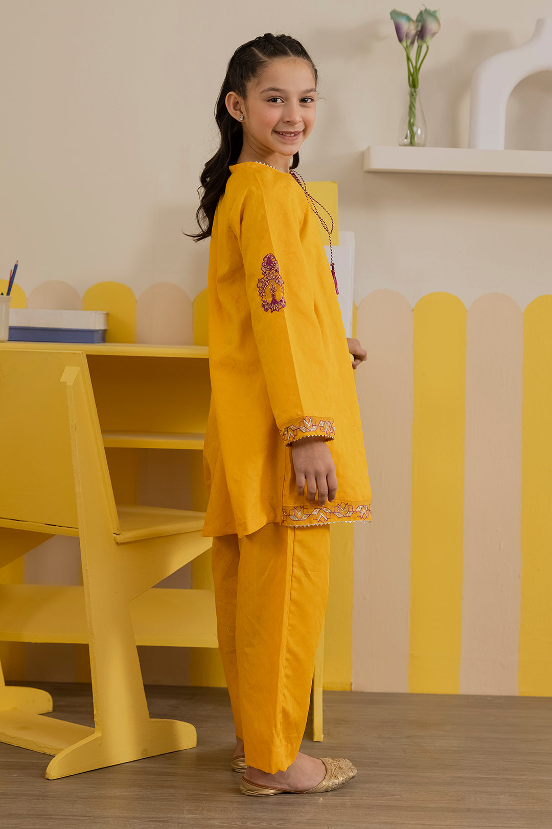 Embroidered Kurta Trouser - 2206