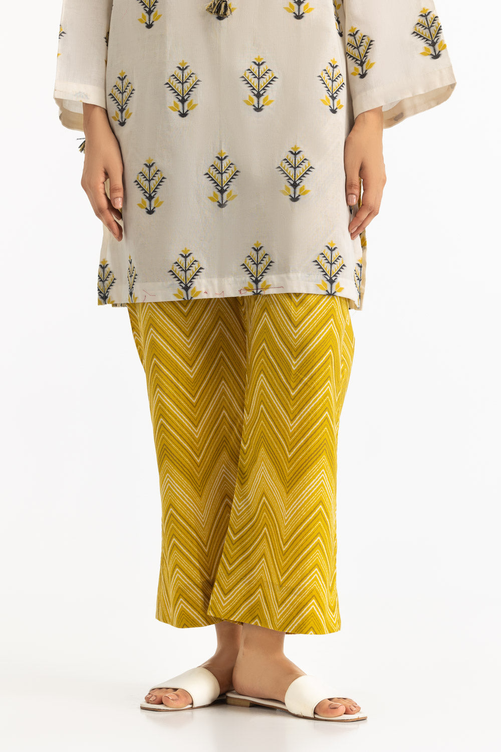 Jacquard Dyed Shirt And Cambric Trouser