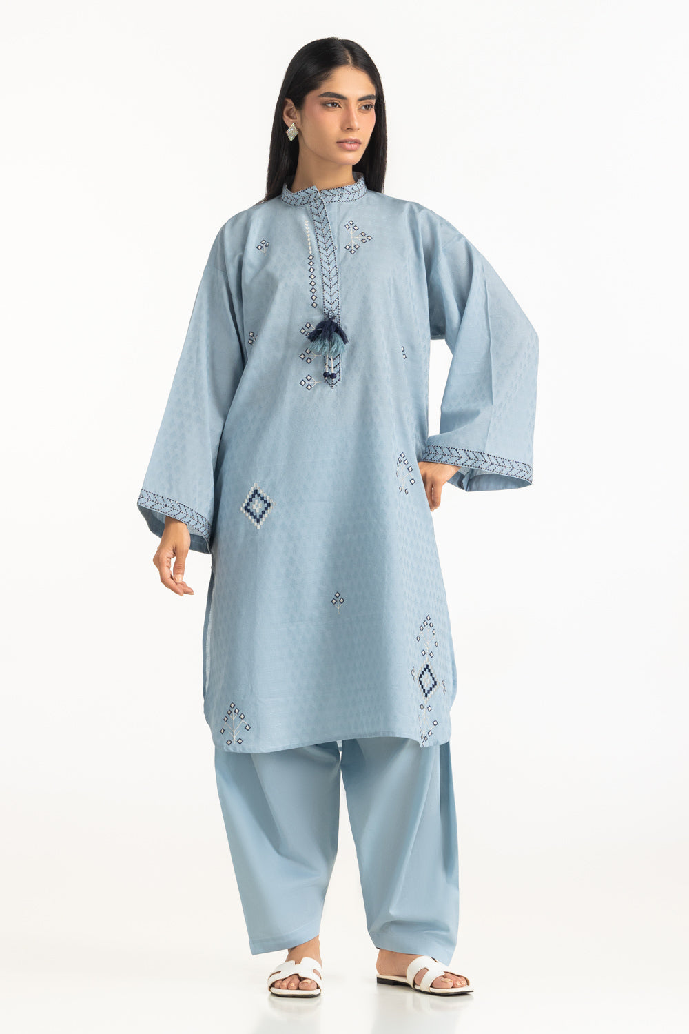 Jacquard Embroidered Shirt And Dyed Shalwar