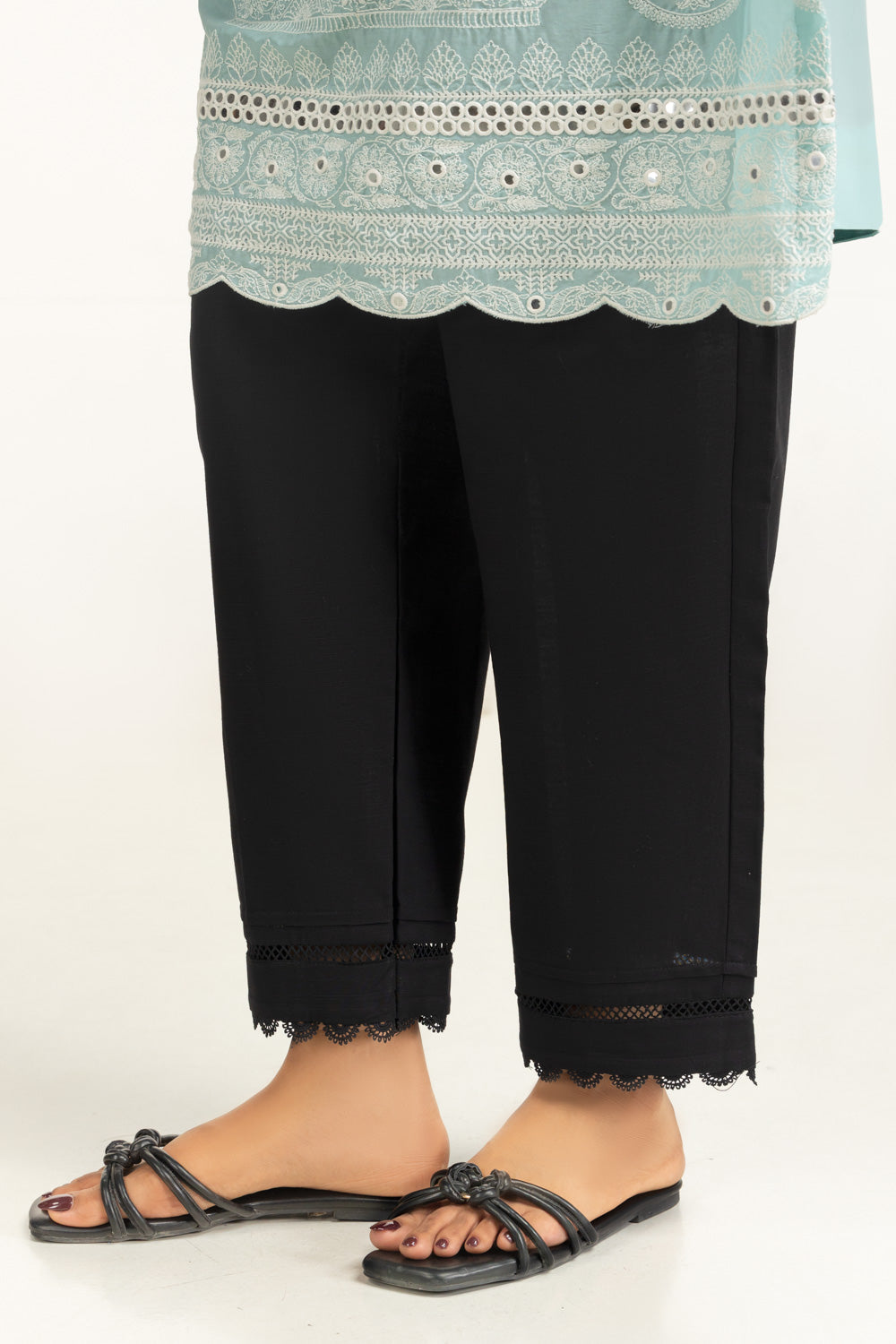 Khaddar Dyed Trouser