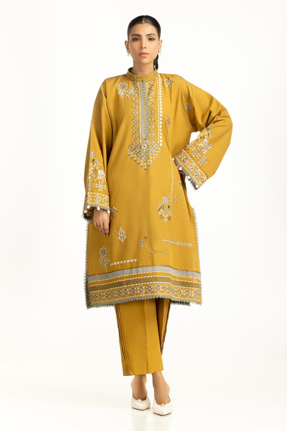 Khaddar Embroidered Co-Ord Set