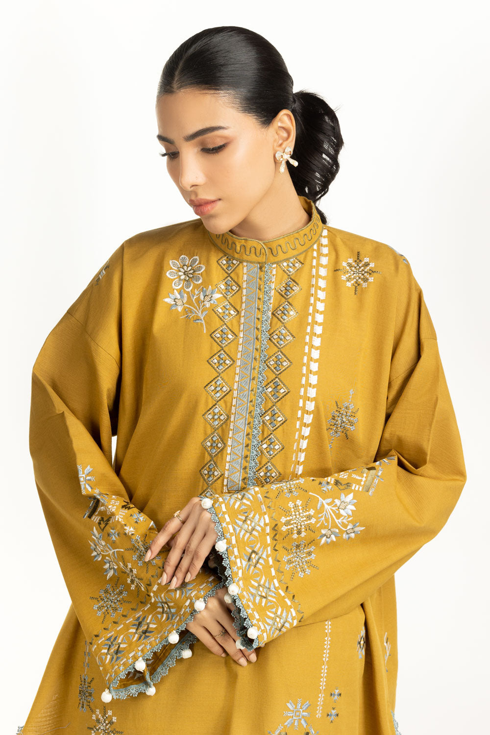 Khaddar Embroidered Co-Ord Set