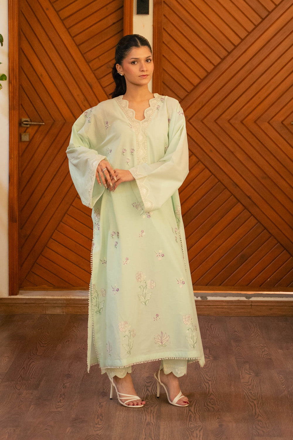 FLORIAH - MSS5690