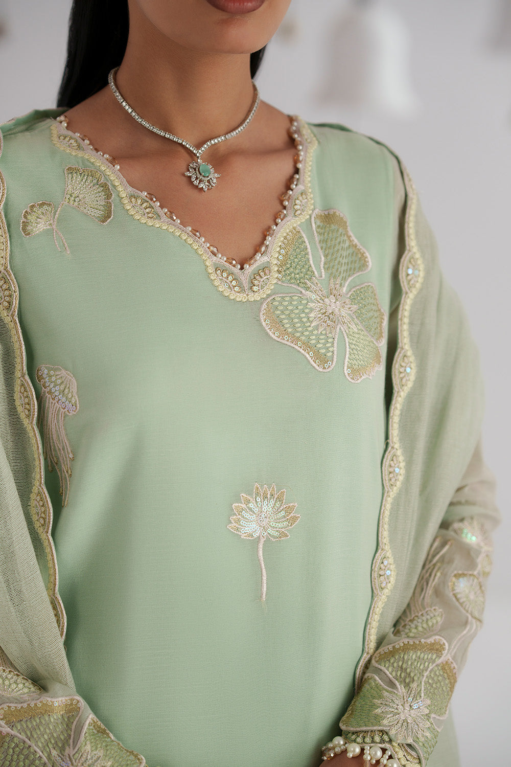 VELMIRA - MSS6994