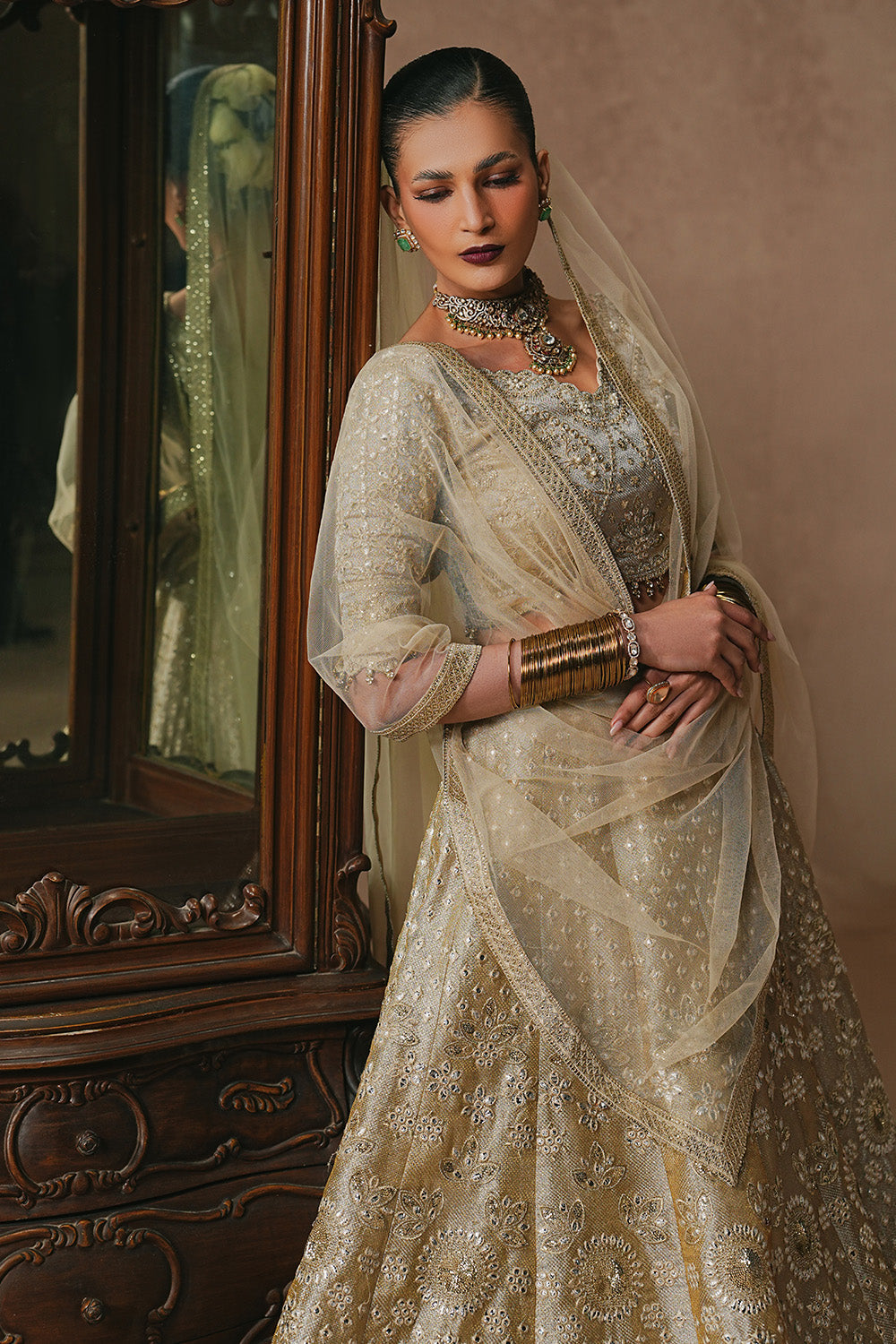 ZEENA - MWS5941