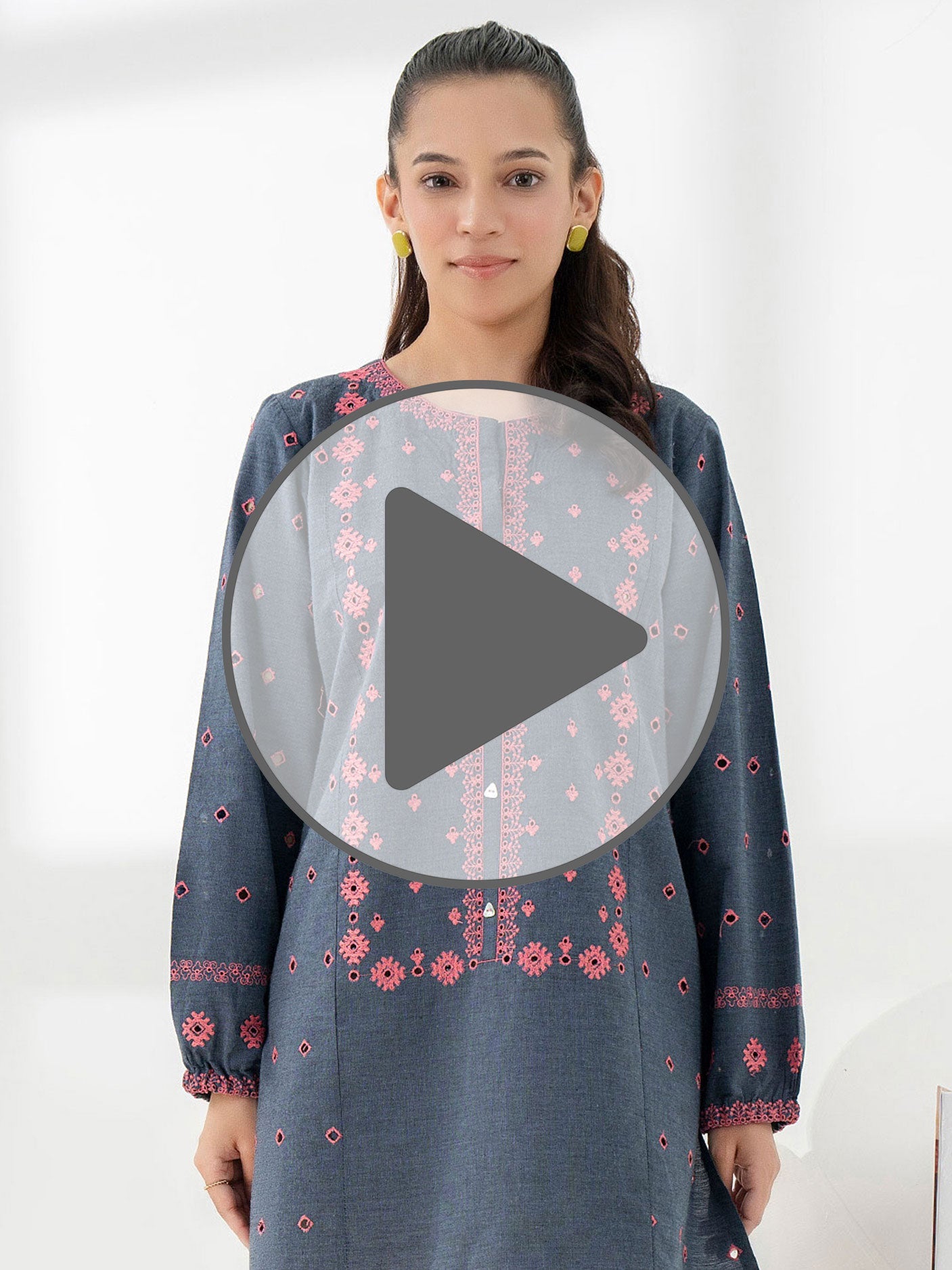 Yarn Dyed Kurti-Embroidered (Pret)