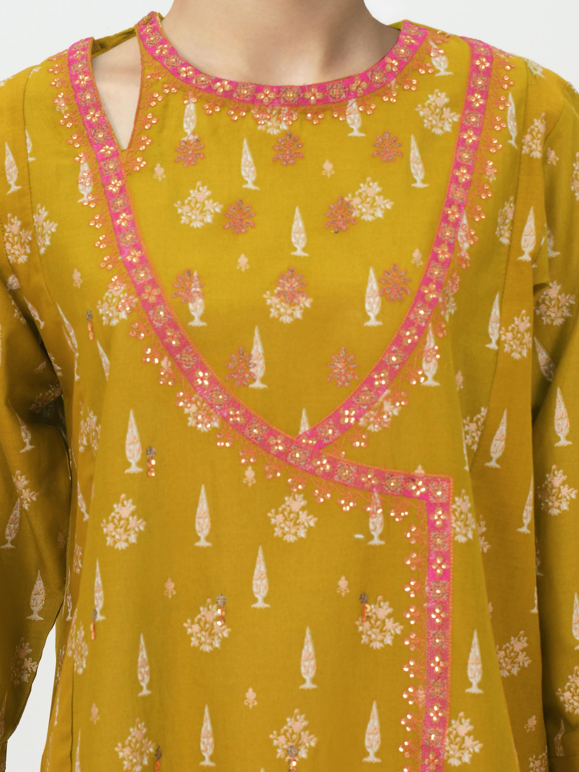 2 Piece Lawn Suit- Embroidered (Pret)