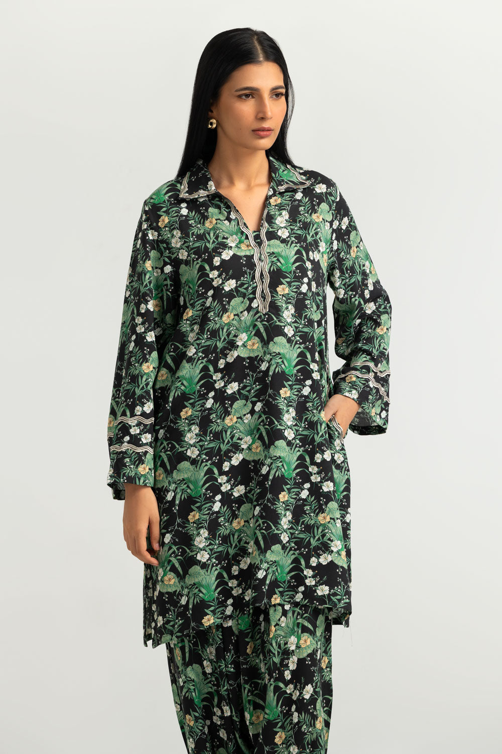 Royan Printed Co-Ord Set With Embroidered