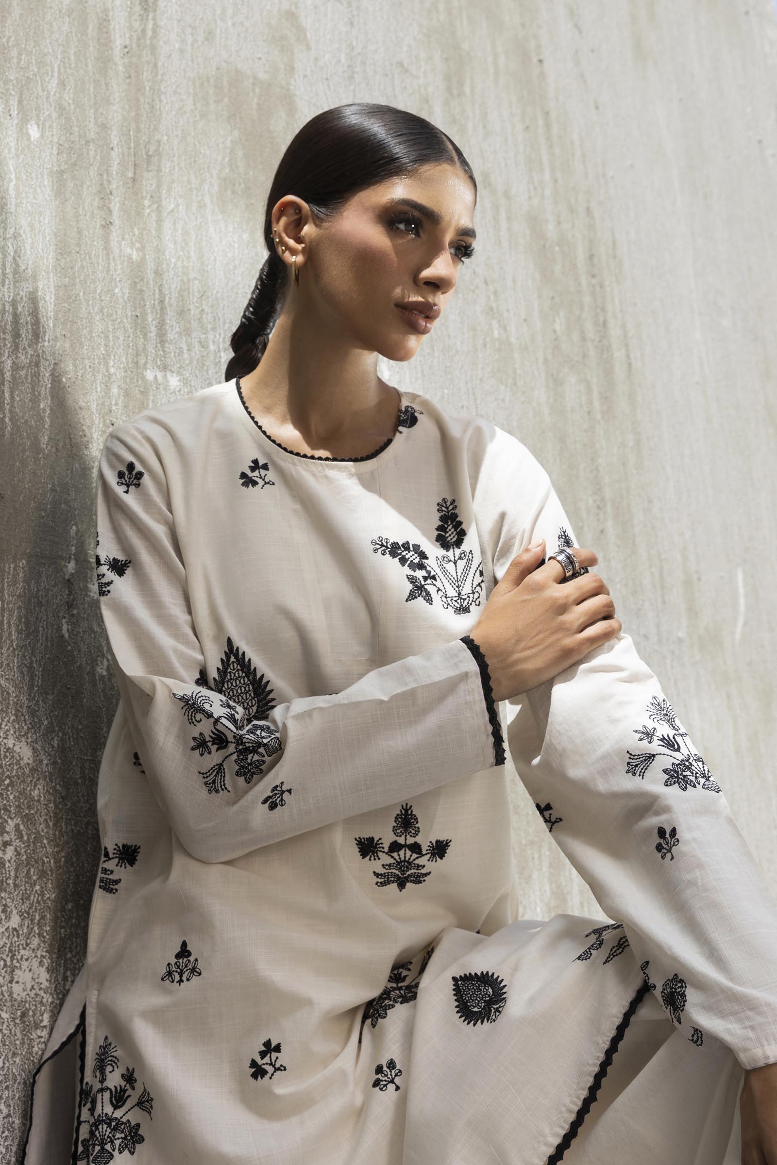 Stitched Embroidered Lawn Shirt+Farshi Shalwar