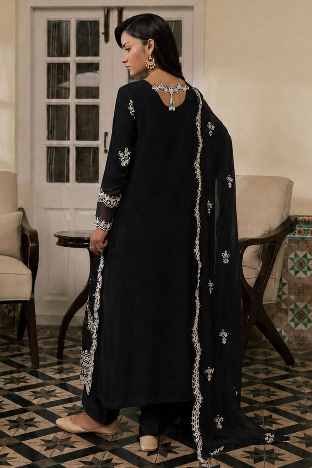 PALE BLACK-3PC (SHIRT, TROUSER & DUPATTA)