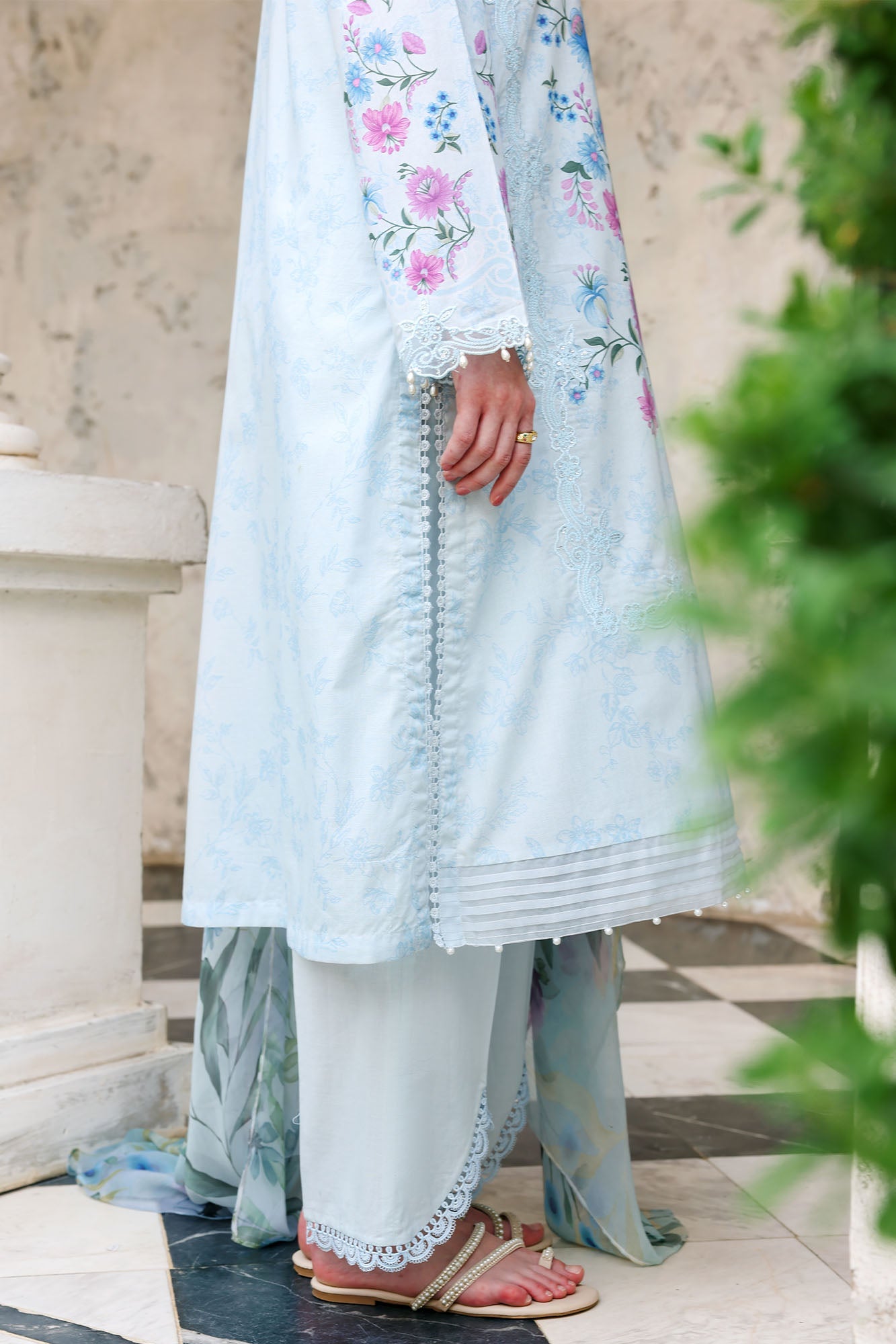 AQUA GLINT-3PC (SHIRT, TROUSER & DUPATTA)