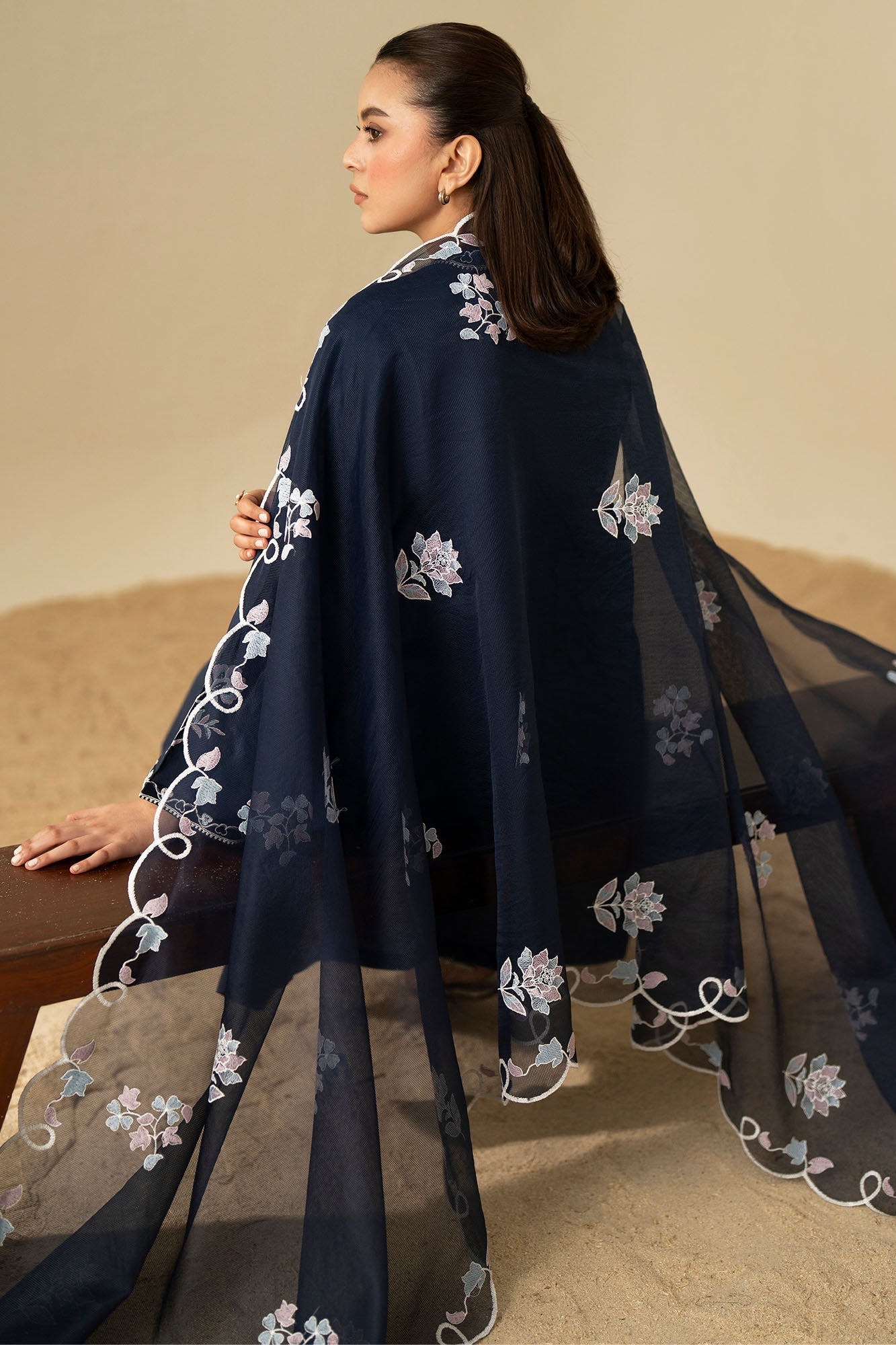 AZURE GRACE-3PC (SHIRT, TROUSER & DUPATTA)