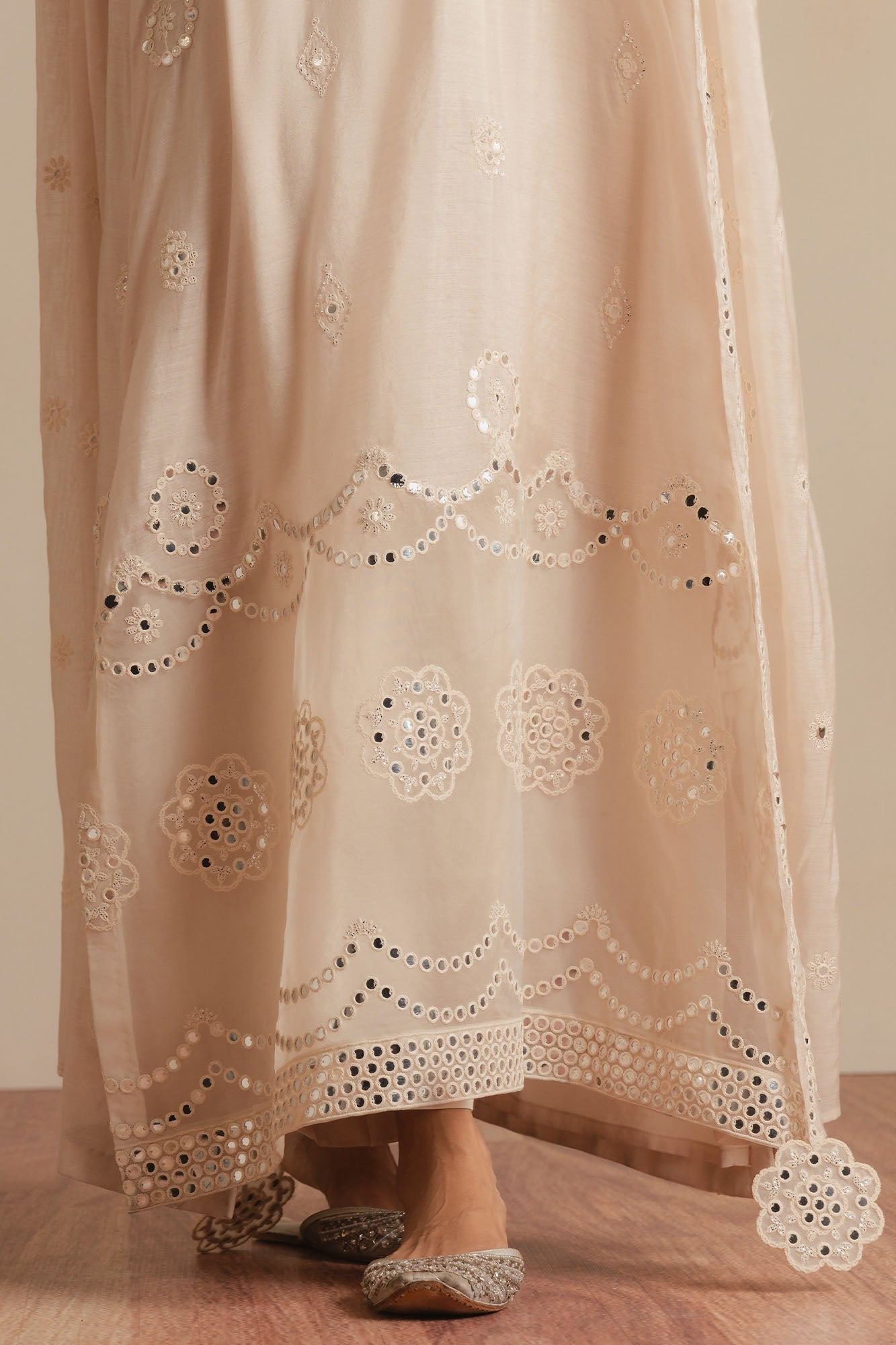 LUNAR FROST-3PC (SHIRT, TROUSER & DUPATTA)