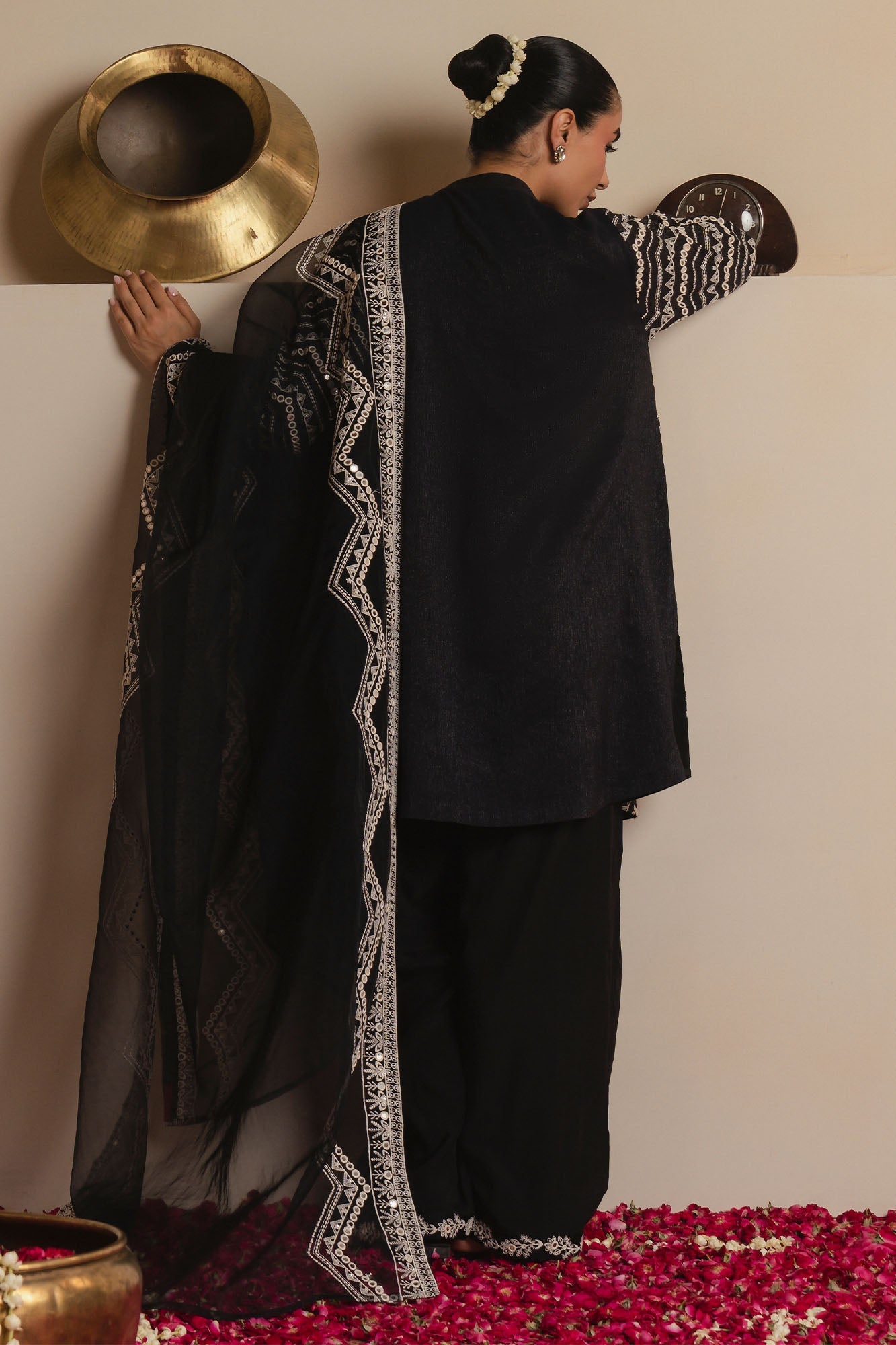 SHADOW STRIPES-3PC (SHIRT, SHALWAR & DUPATTA)