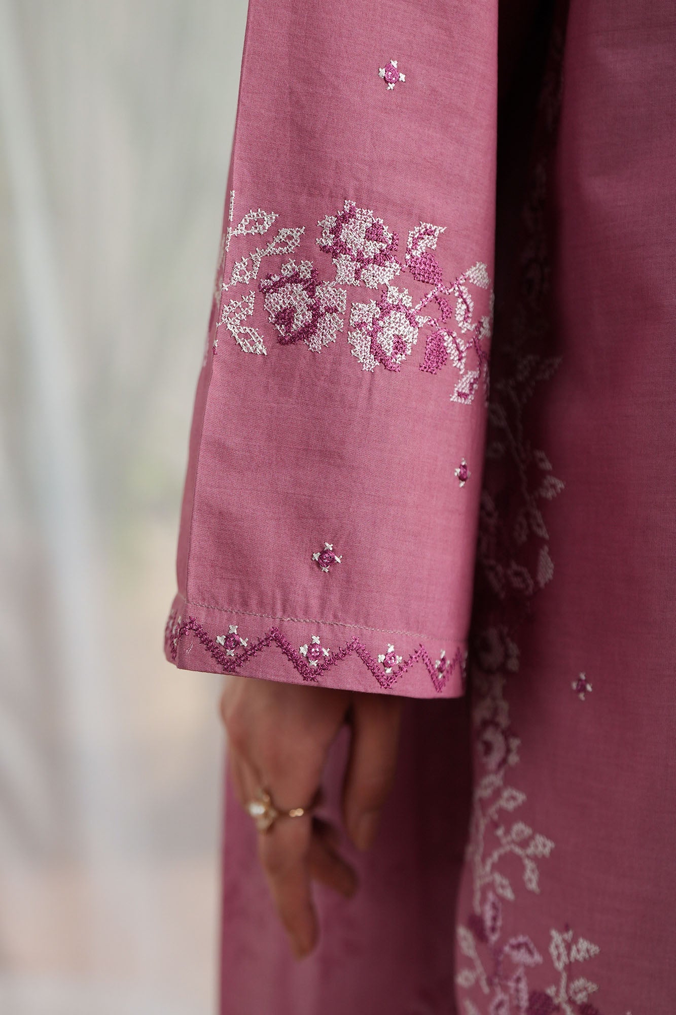 ROSE ELEGANCE-3PC (SHIRT, SHALWAR & DUPATTA)