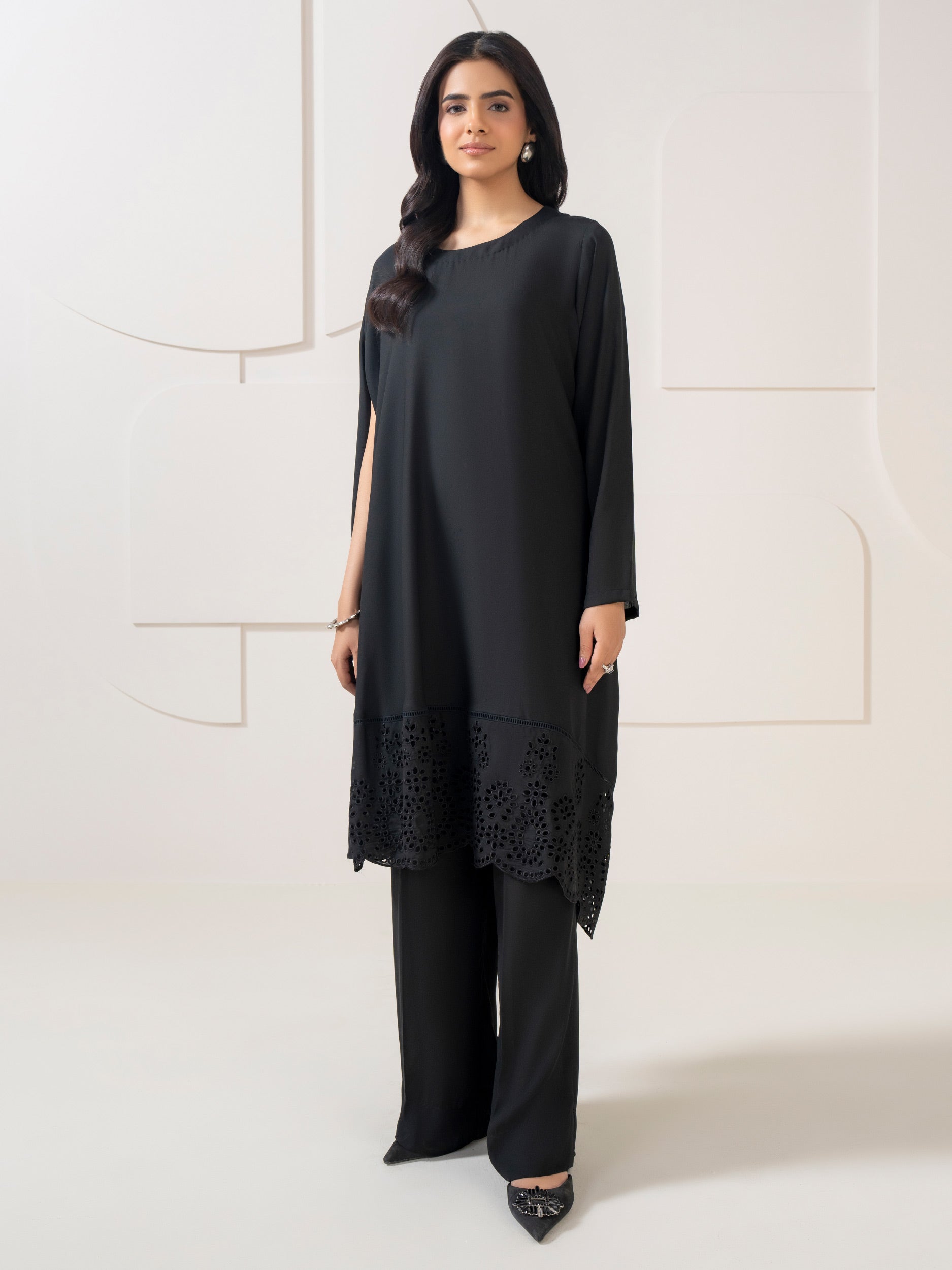 2 Piece Grip Suit-Embroidered (Pret)