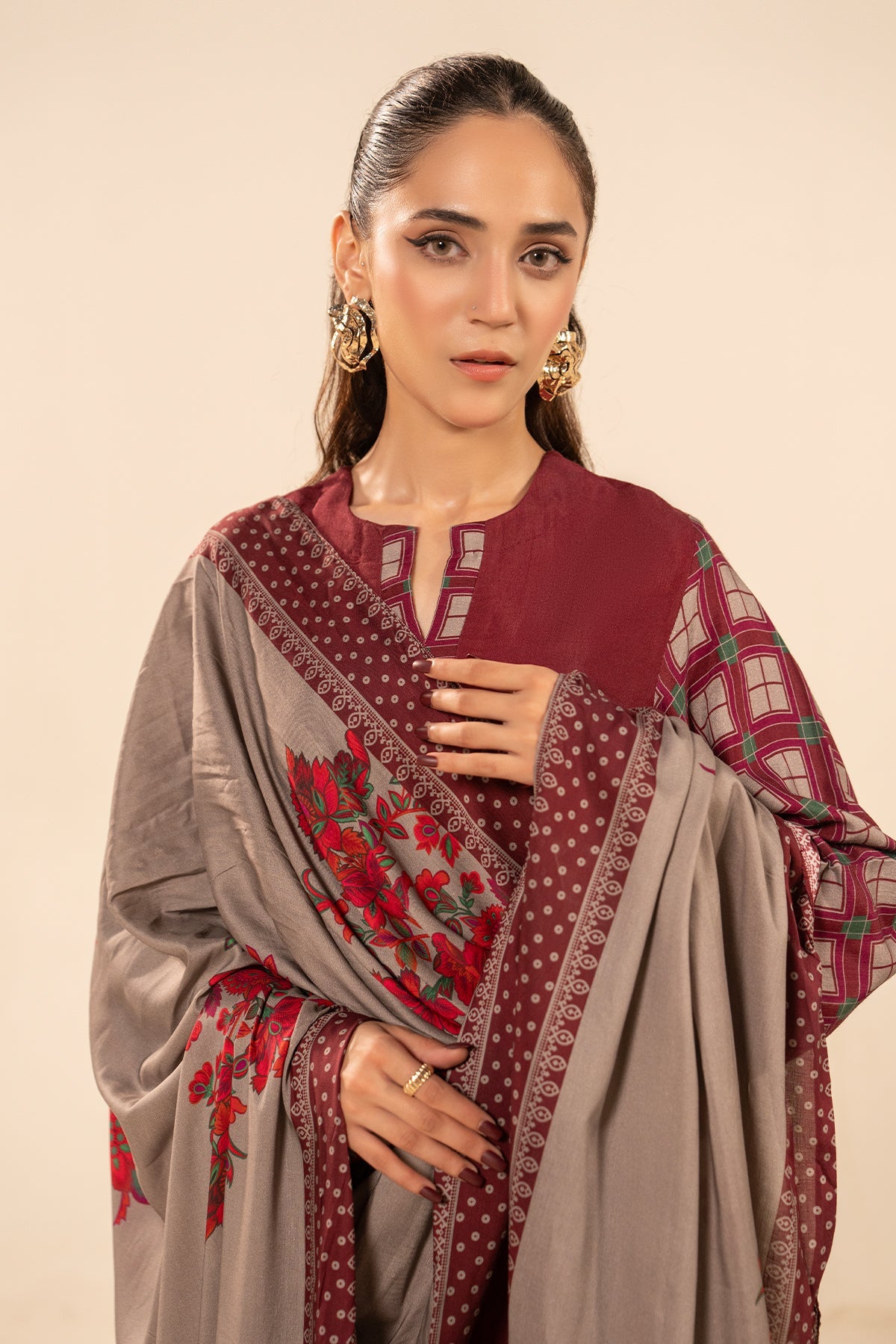 2-PC Embroidered  CPM-5-066A