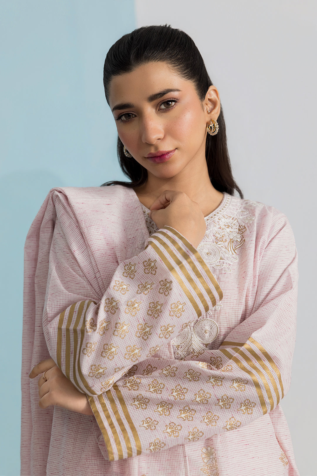Embroidered Kurta Dupatta - 2506