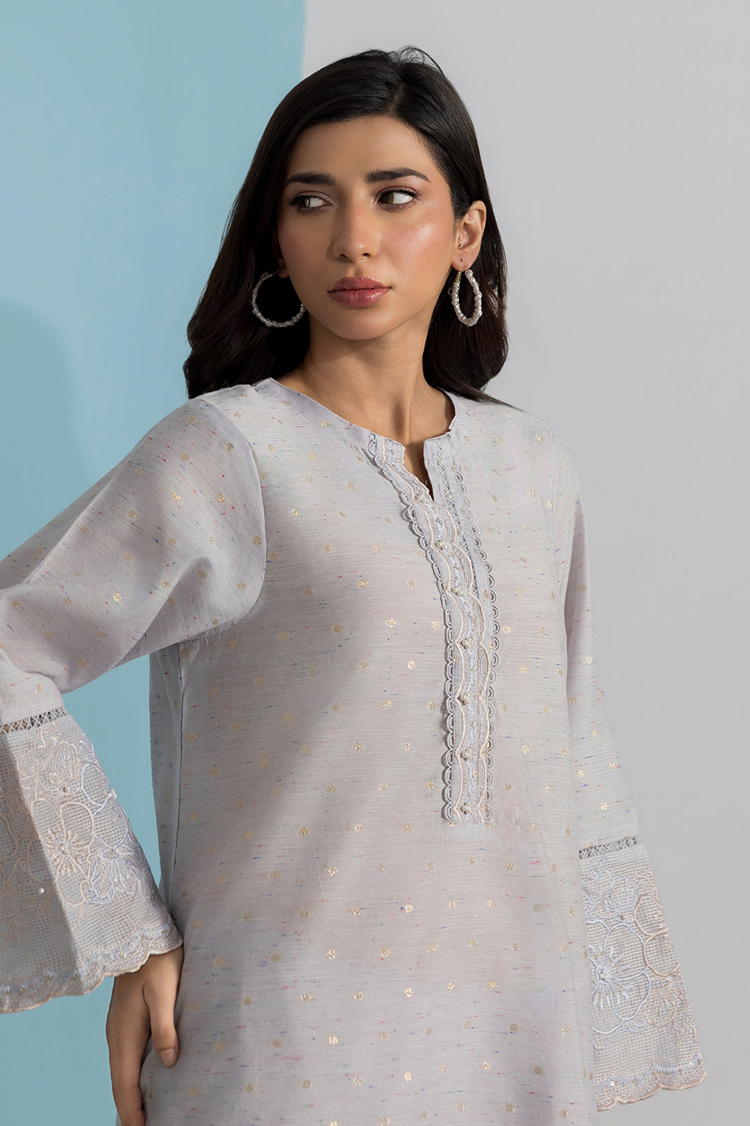 Embroidered Kurta Trouser - 1976
