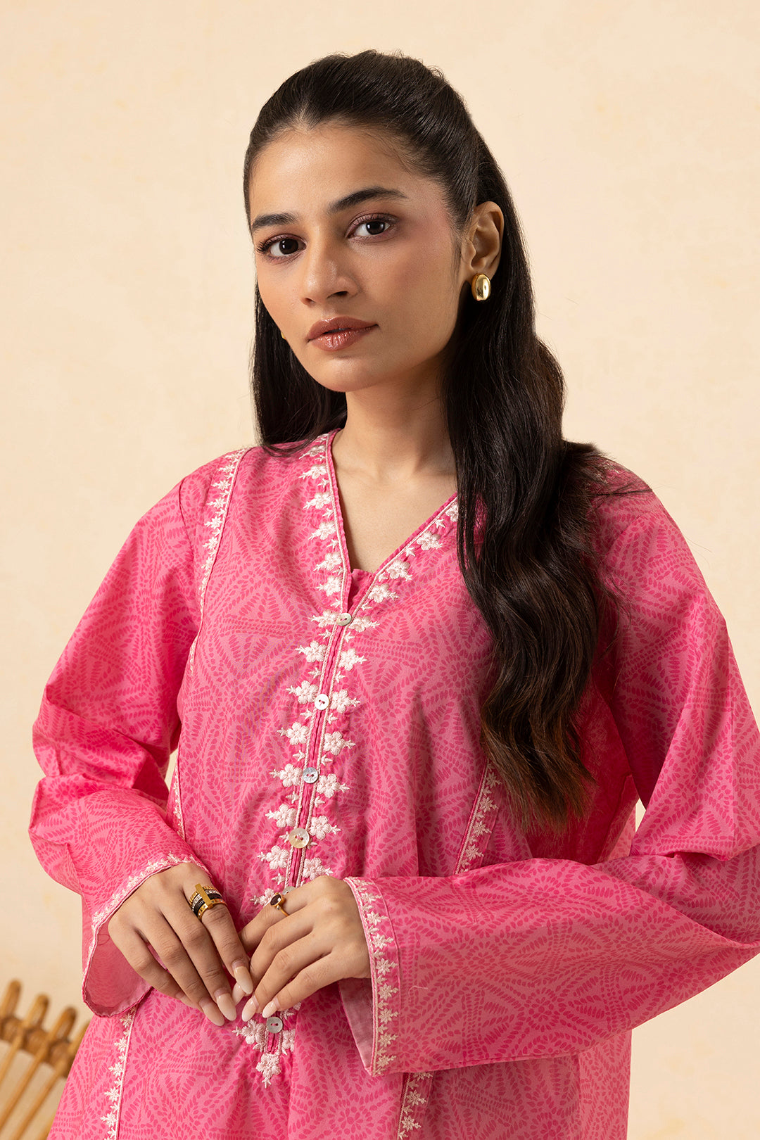 Embroidered Kurta - 2073