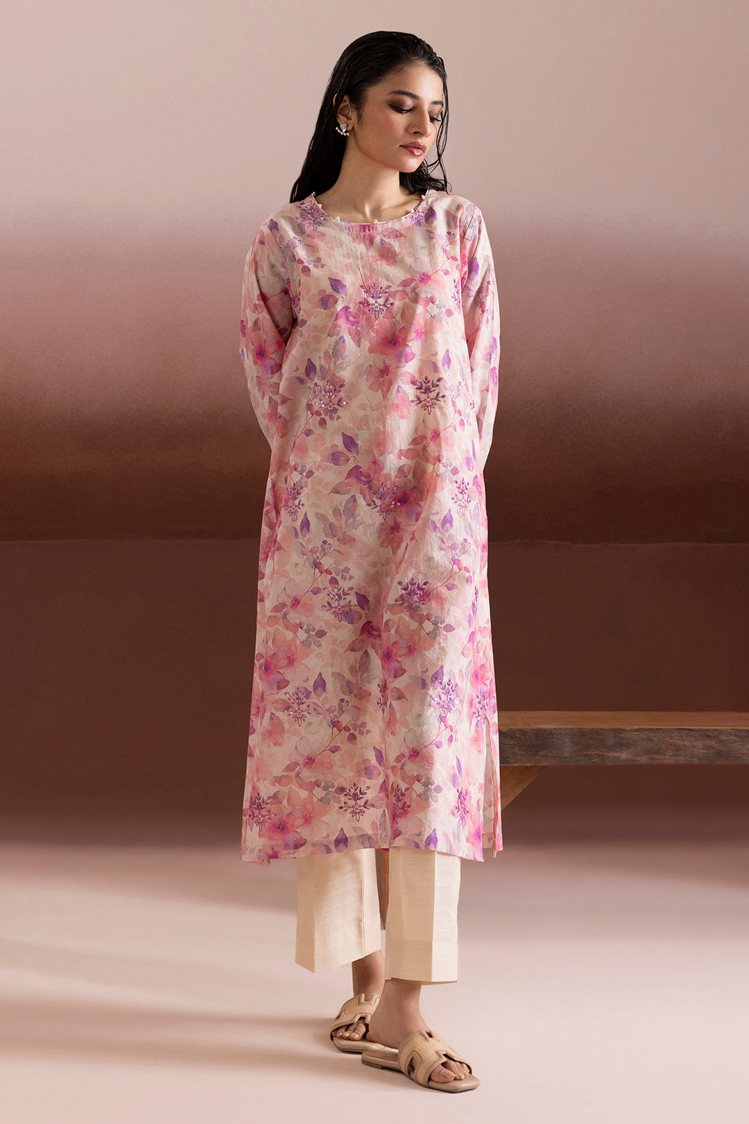 Embroidered Kurta - 2213