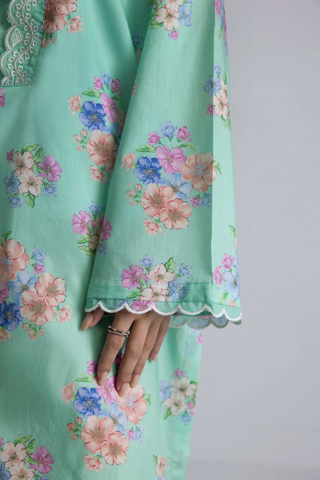 Embroidered Kurta - 2272