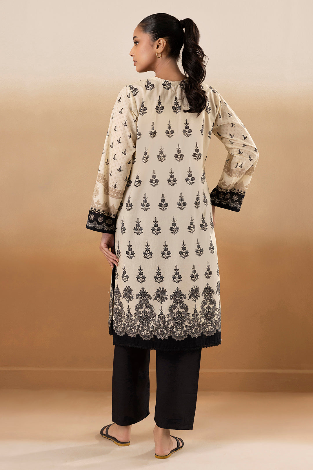 Embroidered Kurta - 2275