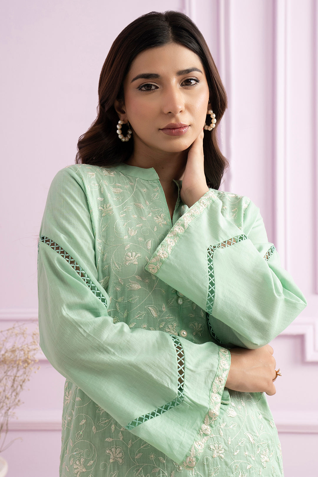 Embroidered Kurta - 2518