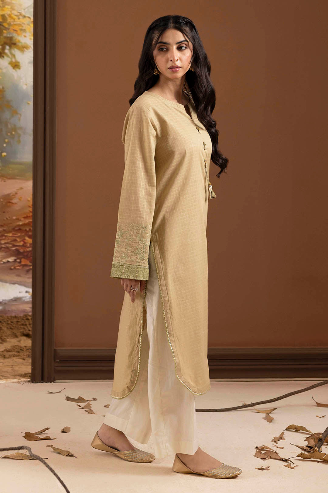 Embroidered Kurta - 2615
