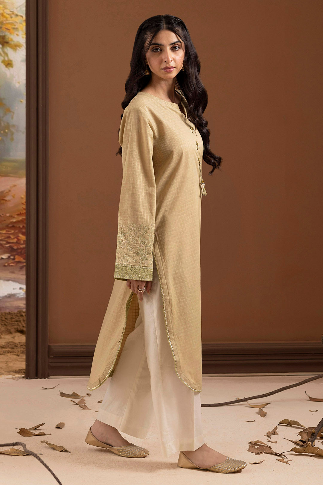 Embroidered Kurta - 2615