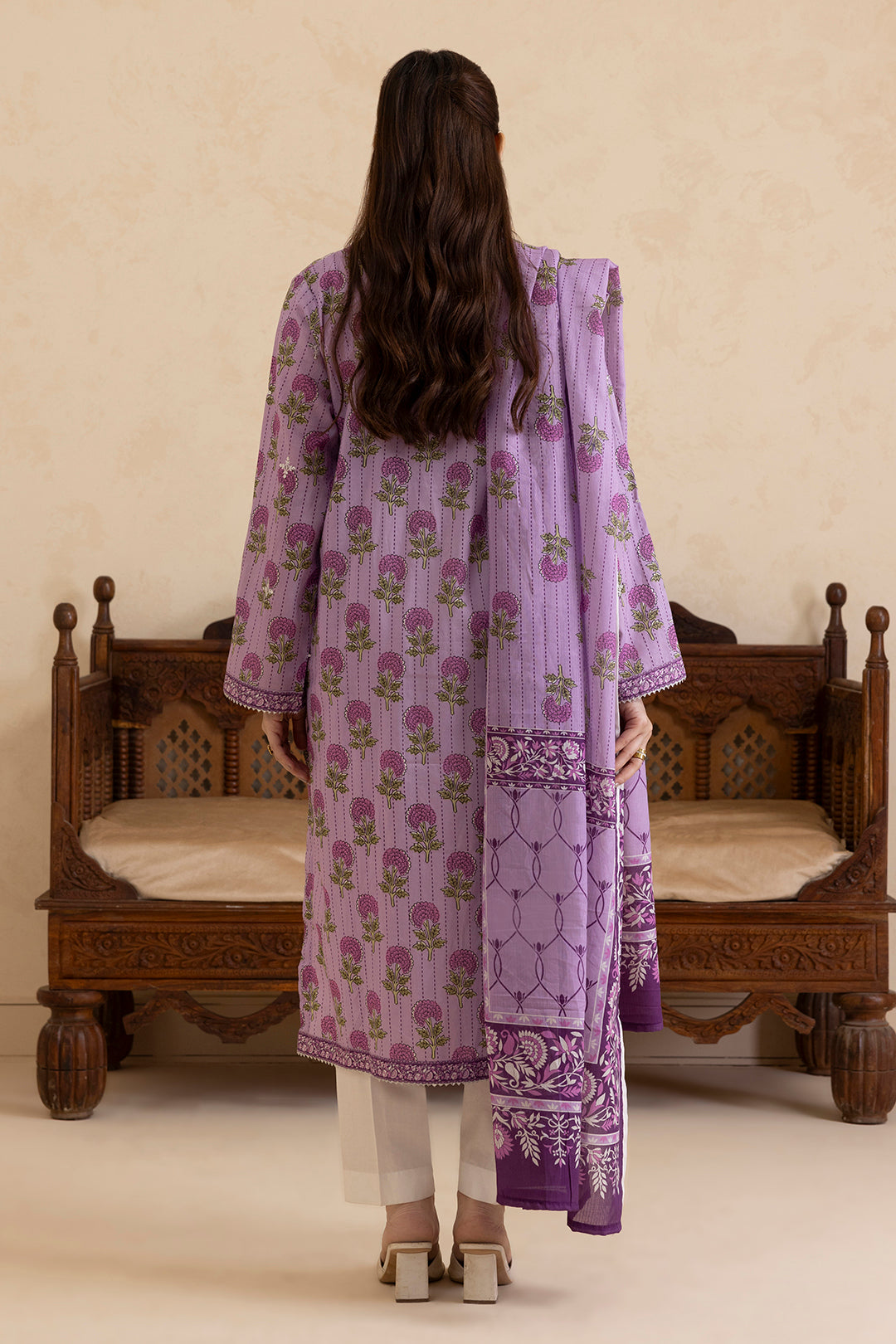 Embroidered Kurta Dupatta - 1671