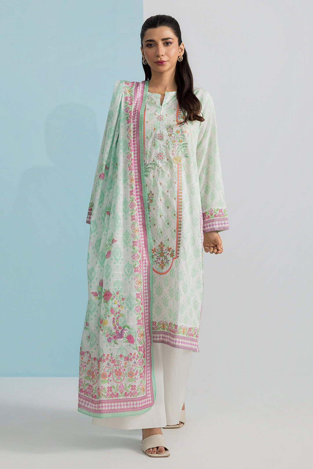 Embroidered Kurta Dupatta - 2290