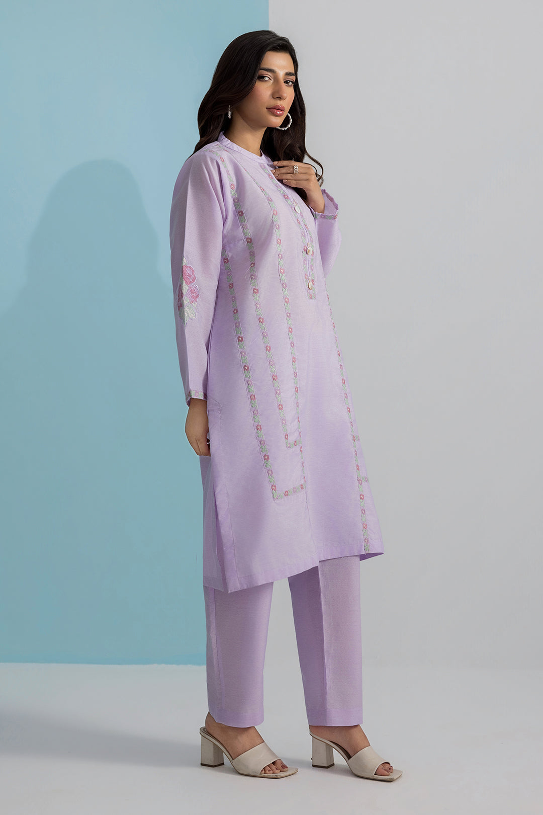 Embroidered Kurta Trouser - 2529