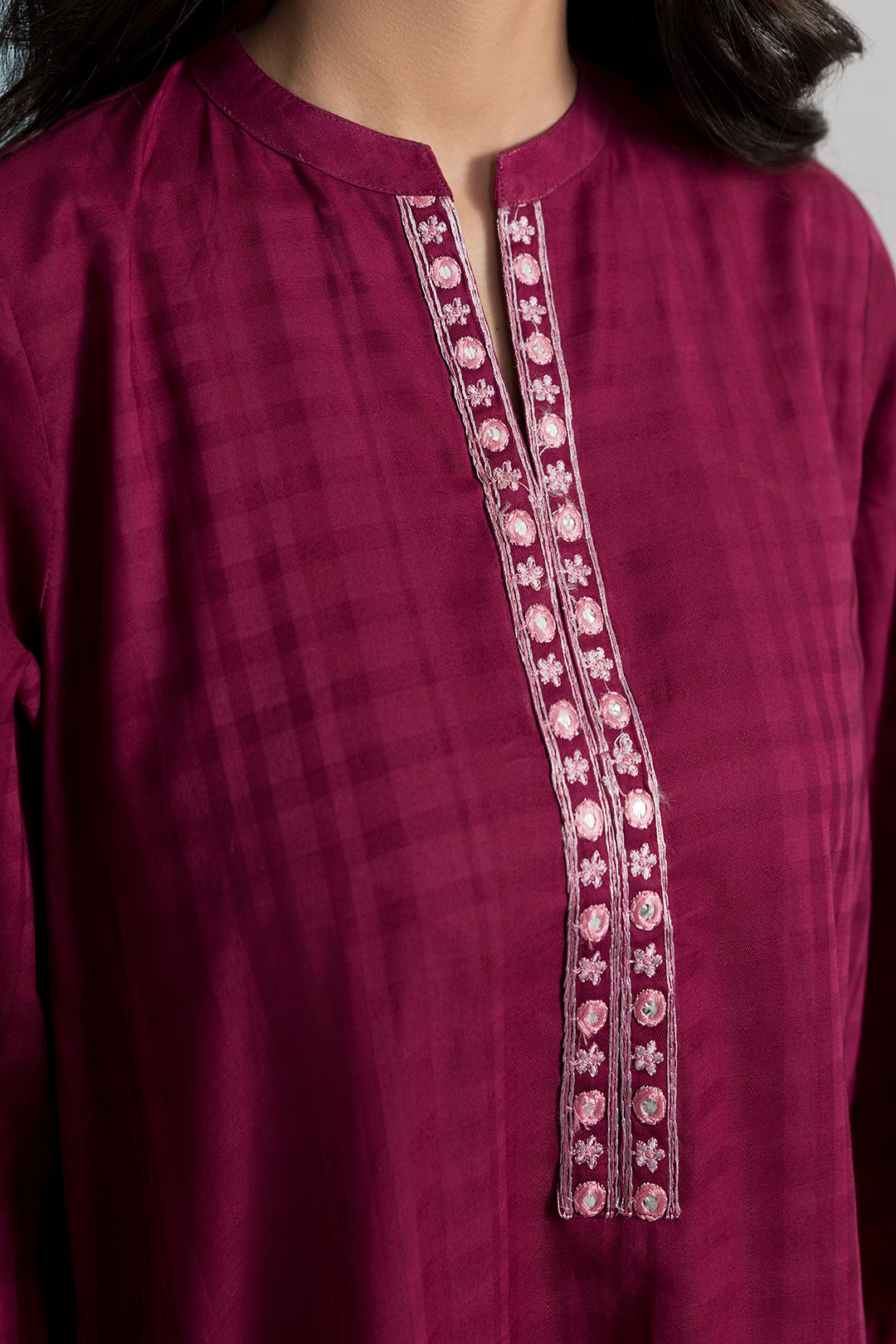 Embroidered Kurta Trouser - 2559