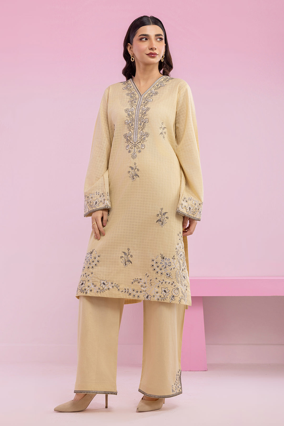 Embroidered Kurta Trouser - 2829