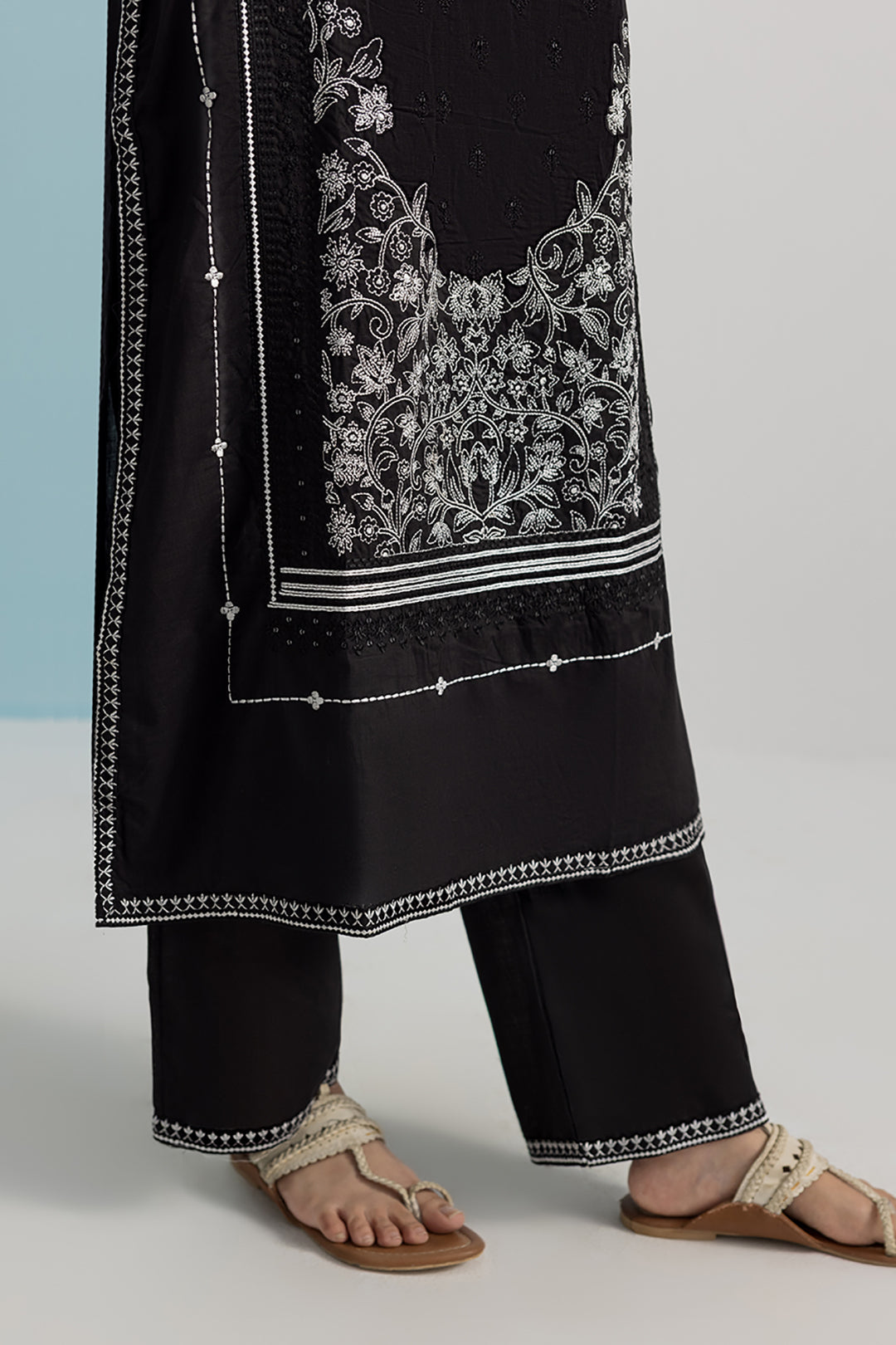 Embroidered Kurta Dupatta Trouser - 2838