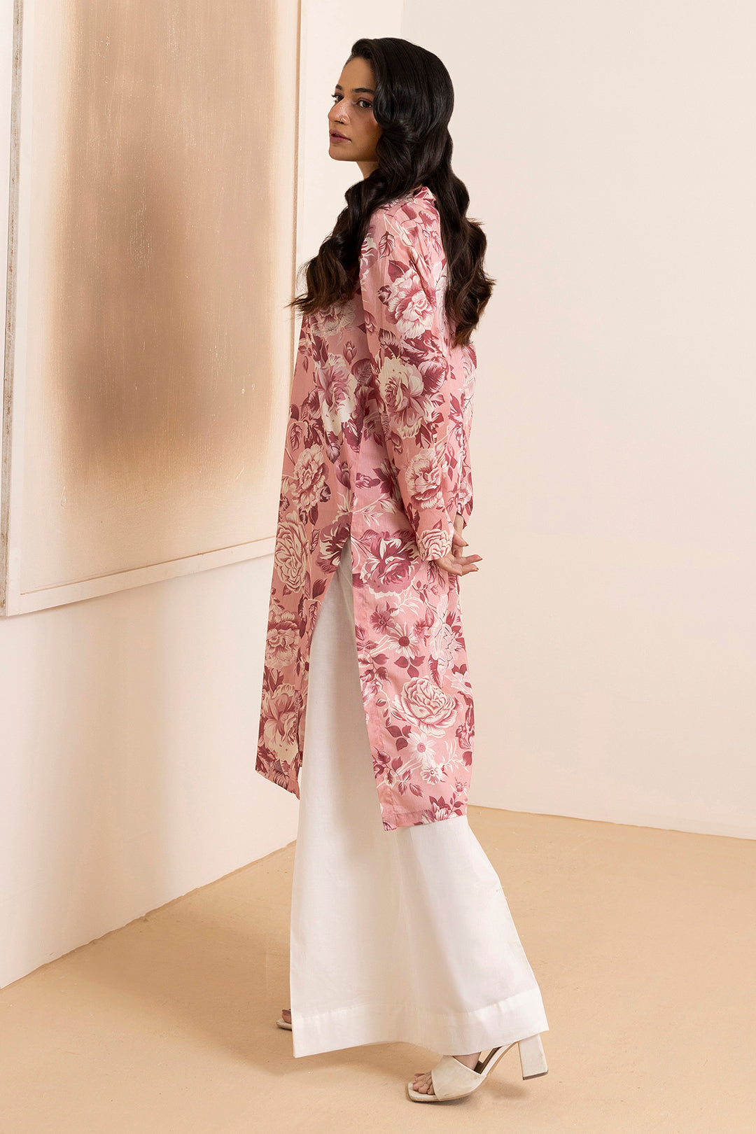 Kurta - 1977