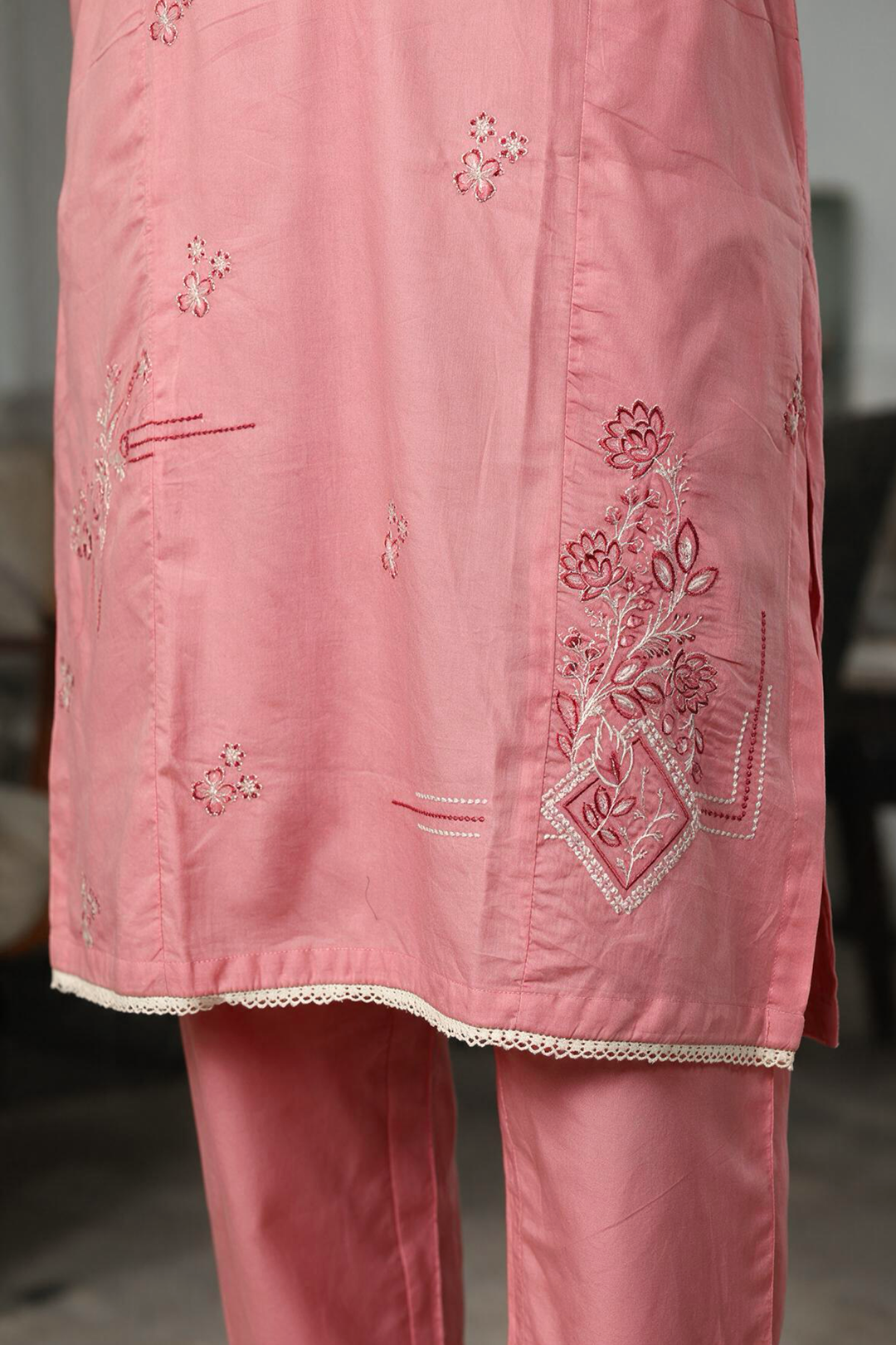 Embroidered Kurta Trouser - 2379