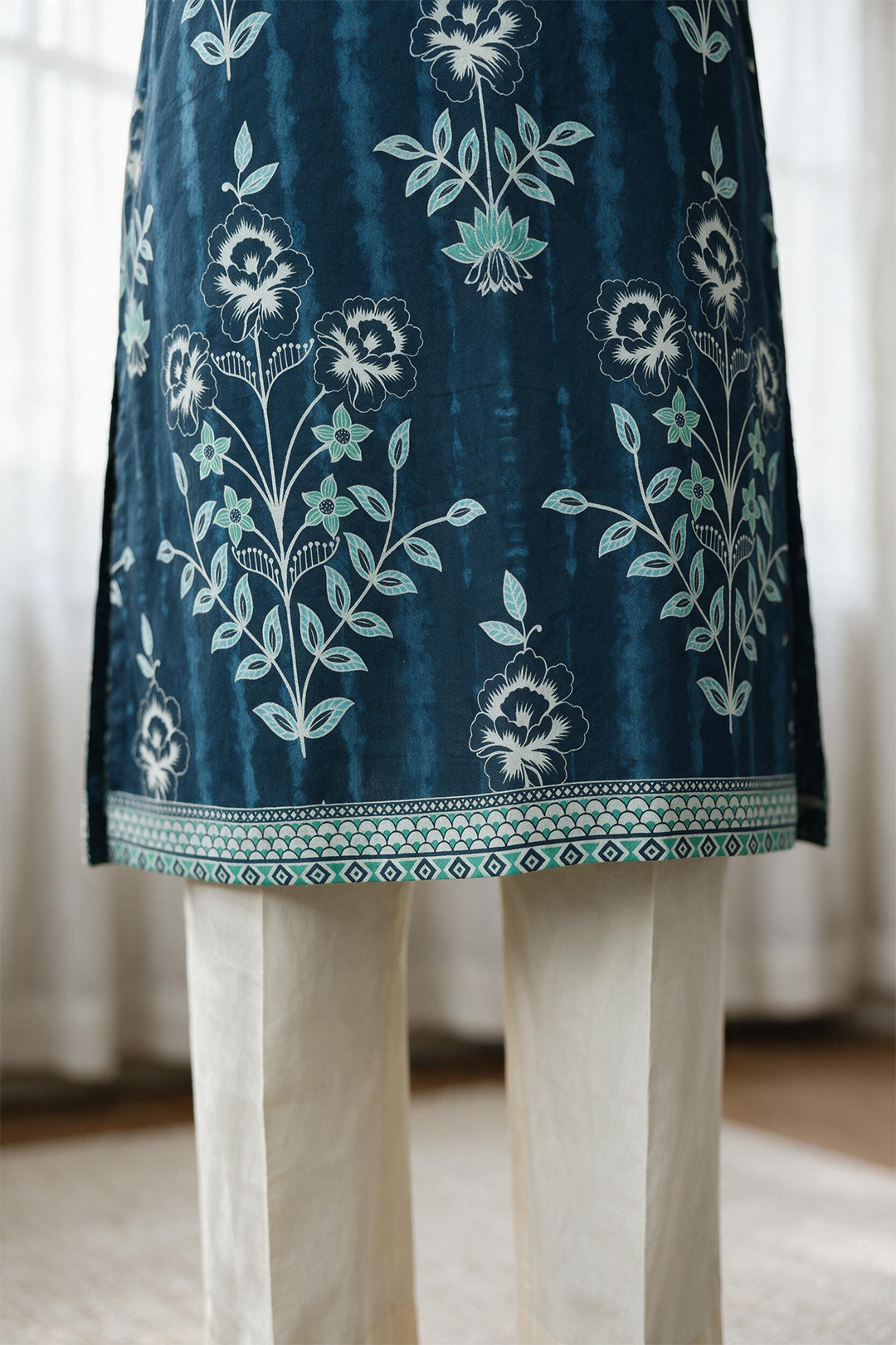 Embroidered Kurta Dupatta - 2425